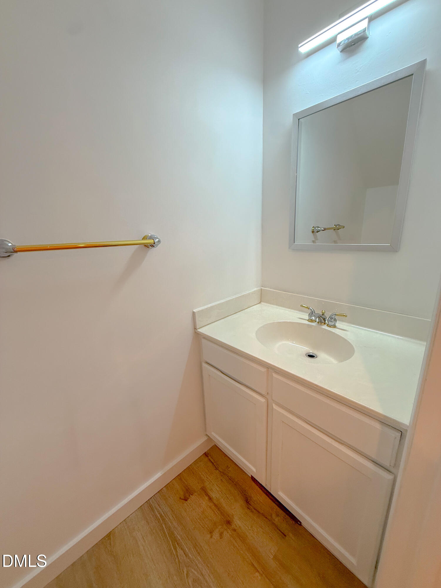 4247 The Oaks Drive Property Photo 12