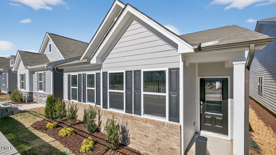 1409 White Verona Way Property Photo 3