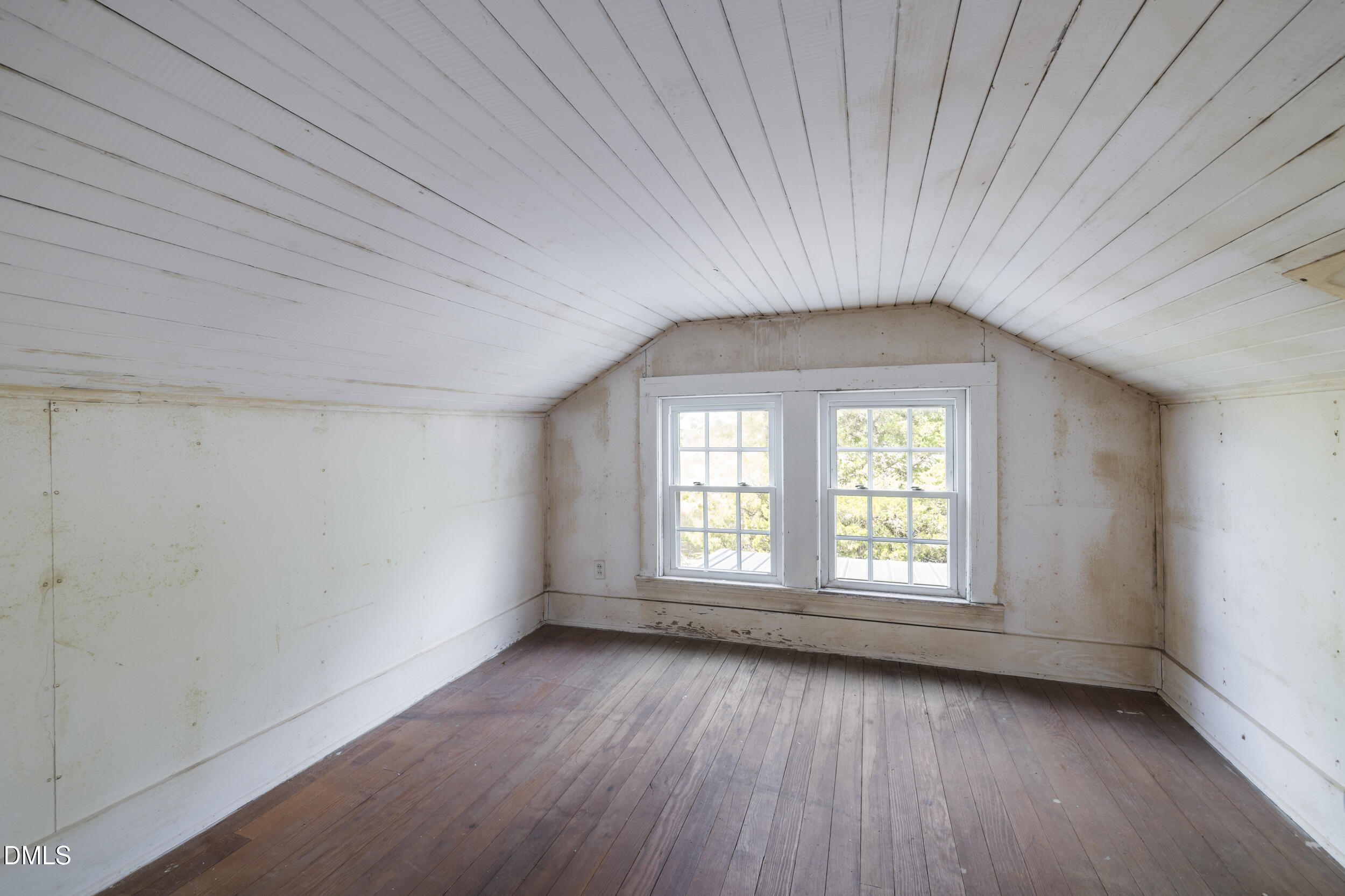 10581 Highway 42 Property Photo 35