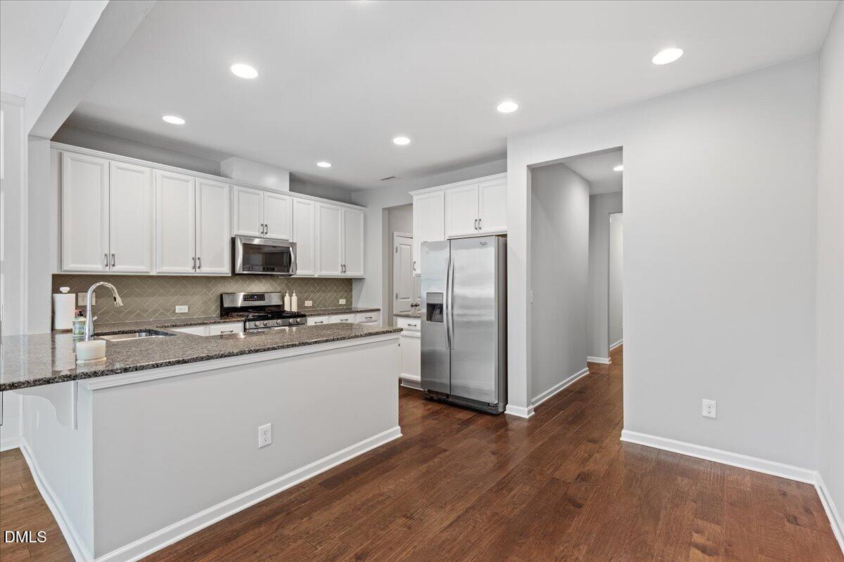 256 Rubrum Drive Property Photo 18