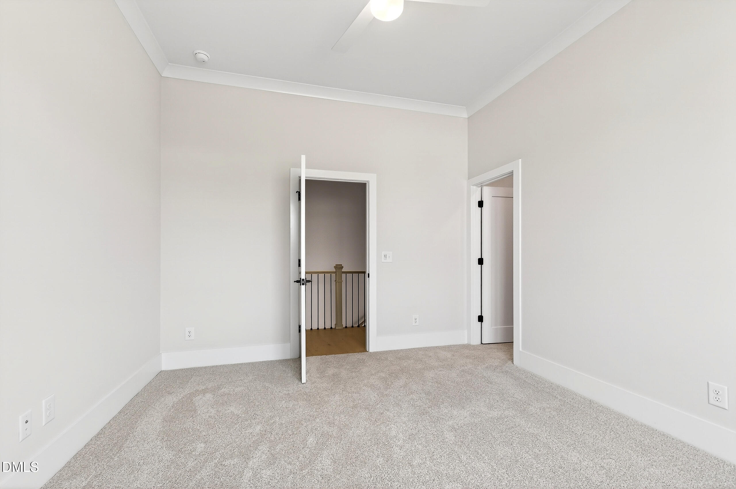 688 Lynch Road Property Photo 35