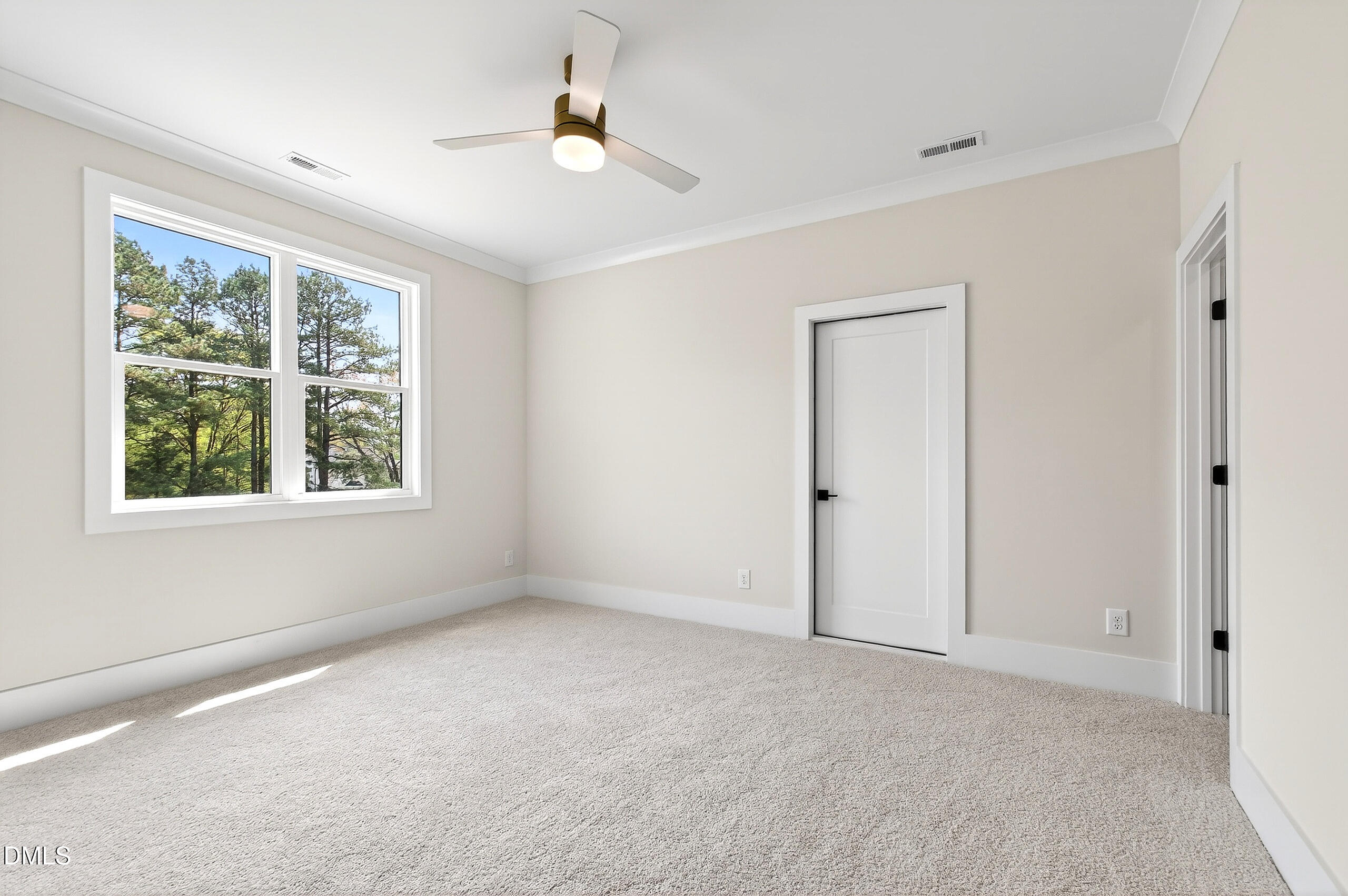 688 Lynch Road Property Photo 39