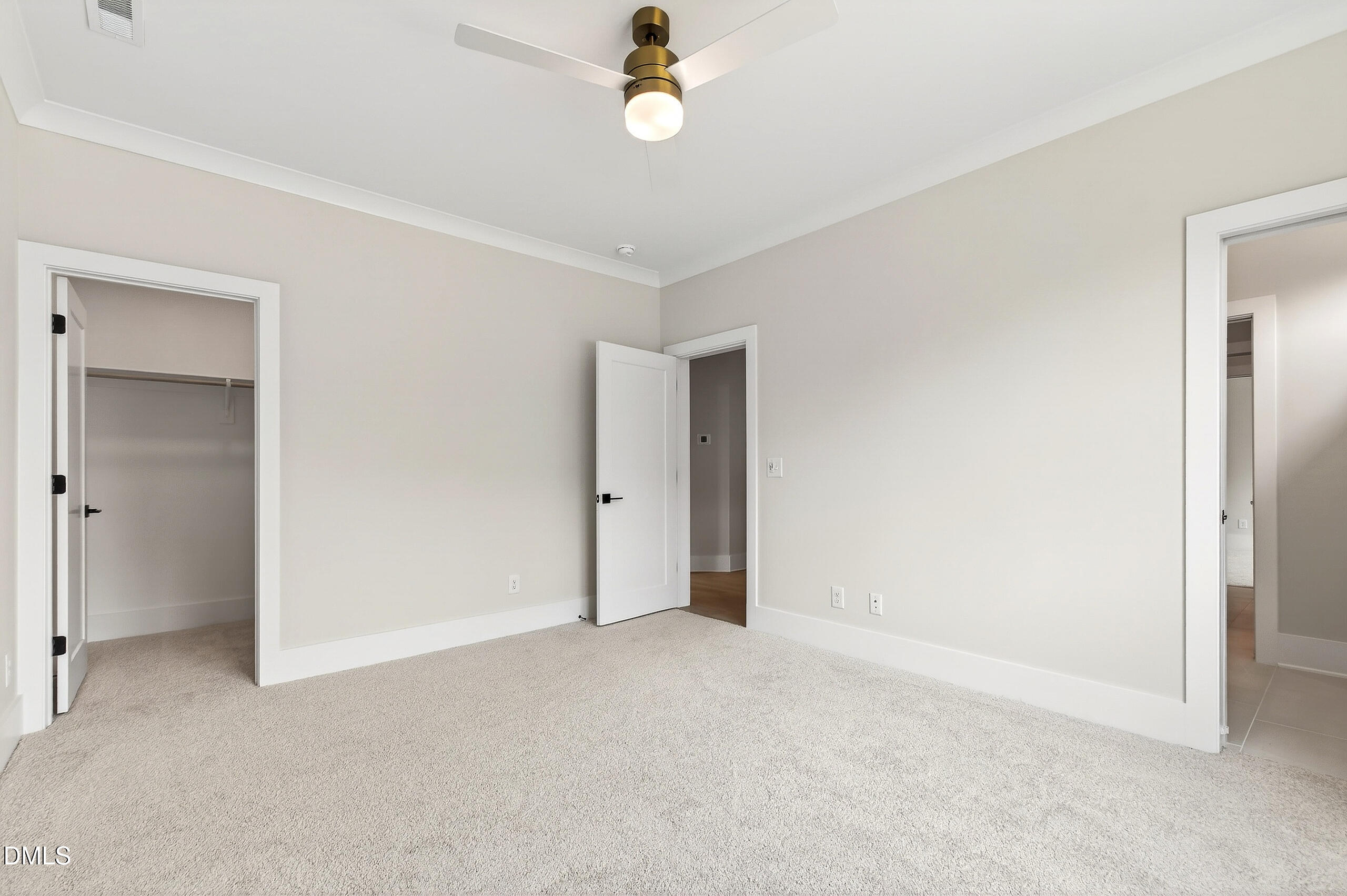 688 Lynch Road Property Photo 40