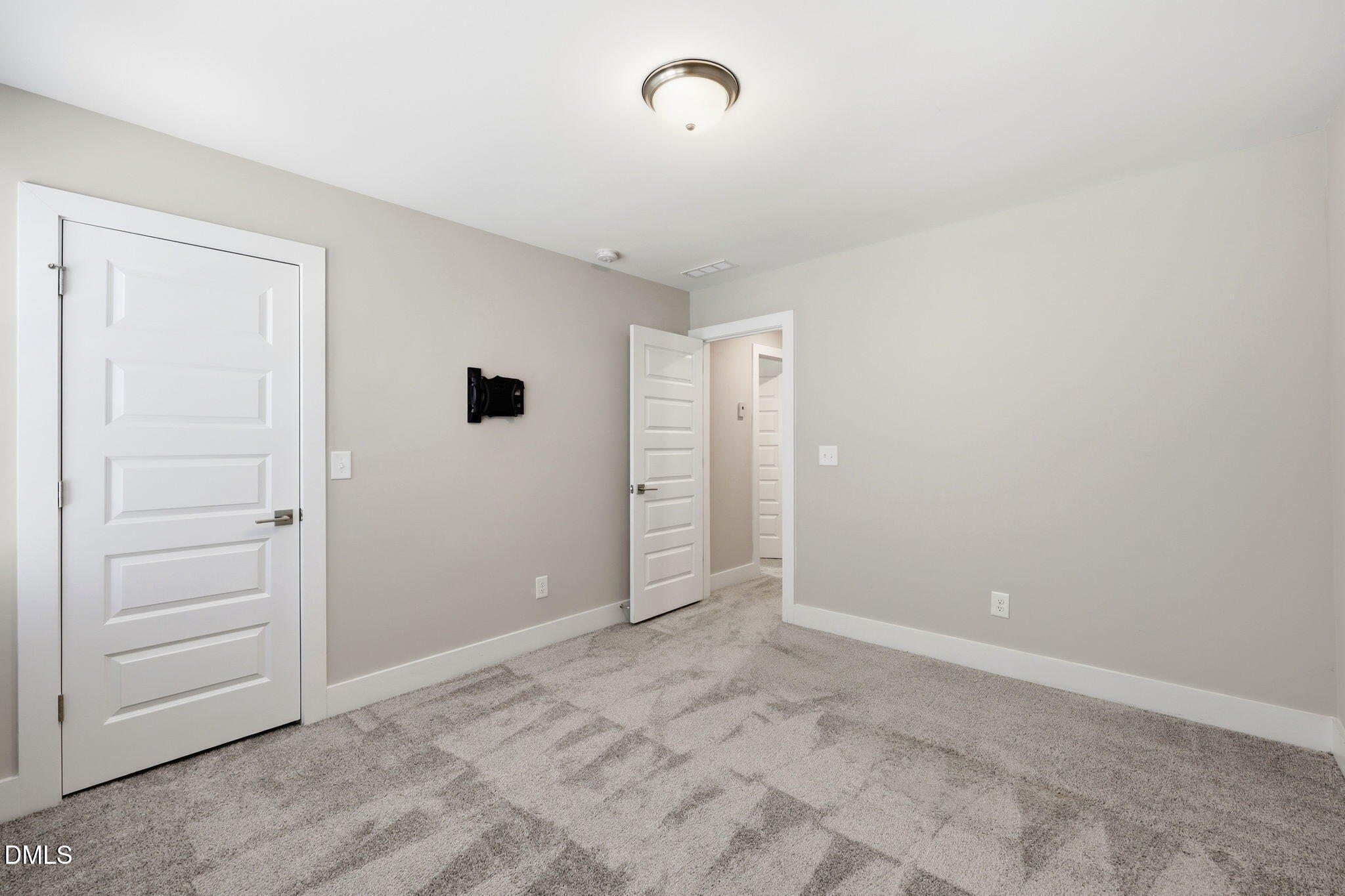 628 Sage Oak Property Photo 23