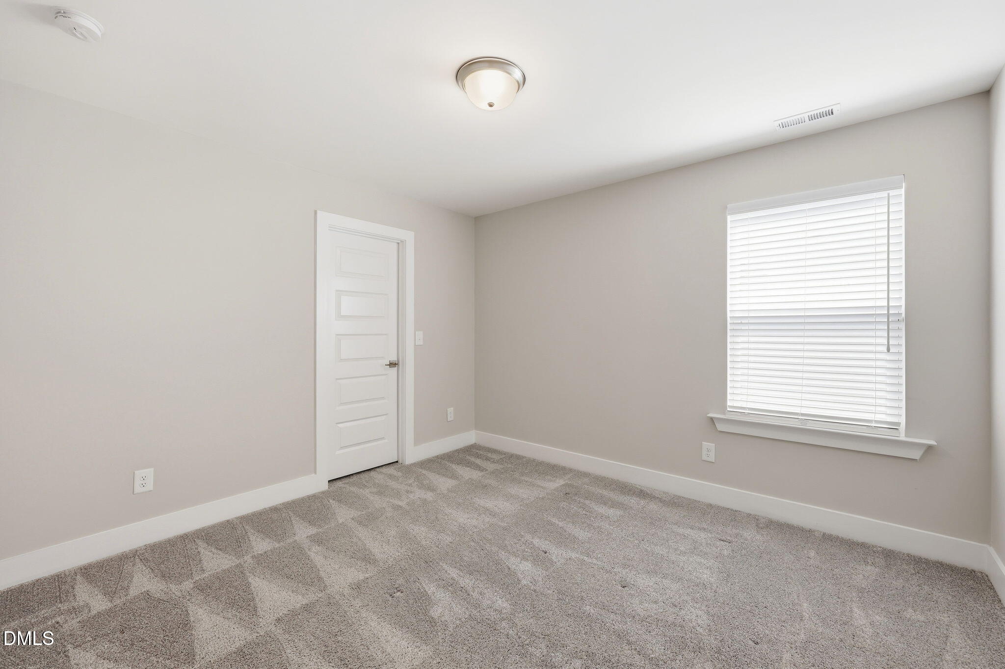 628 Sage Oak Property Photo 24