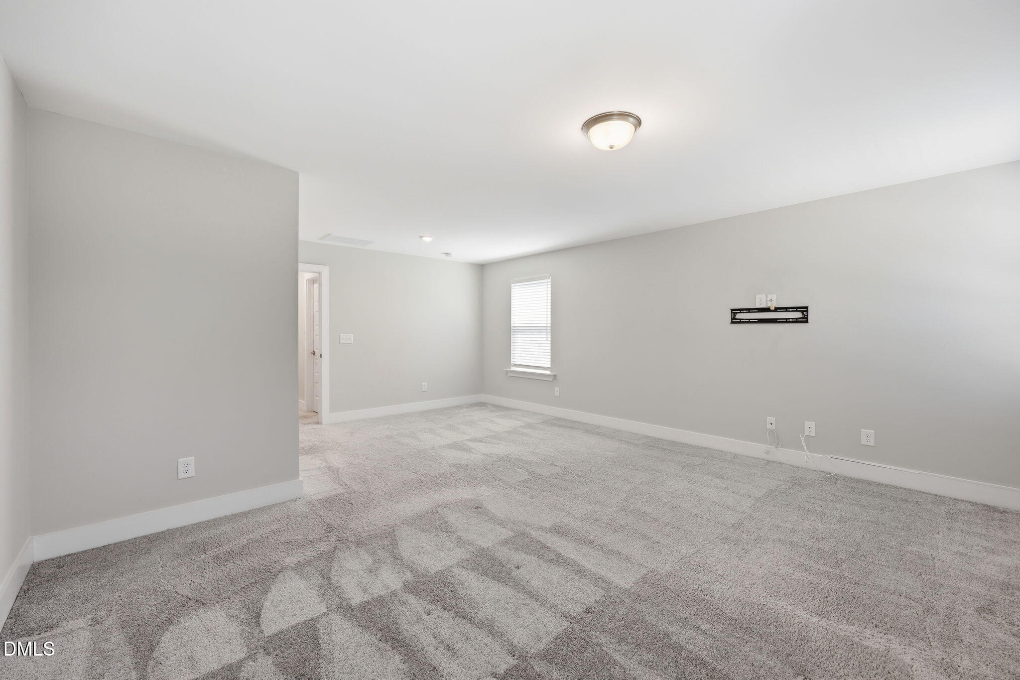 628 Sage Oak Property Photo 36