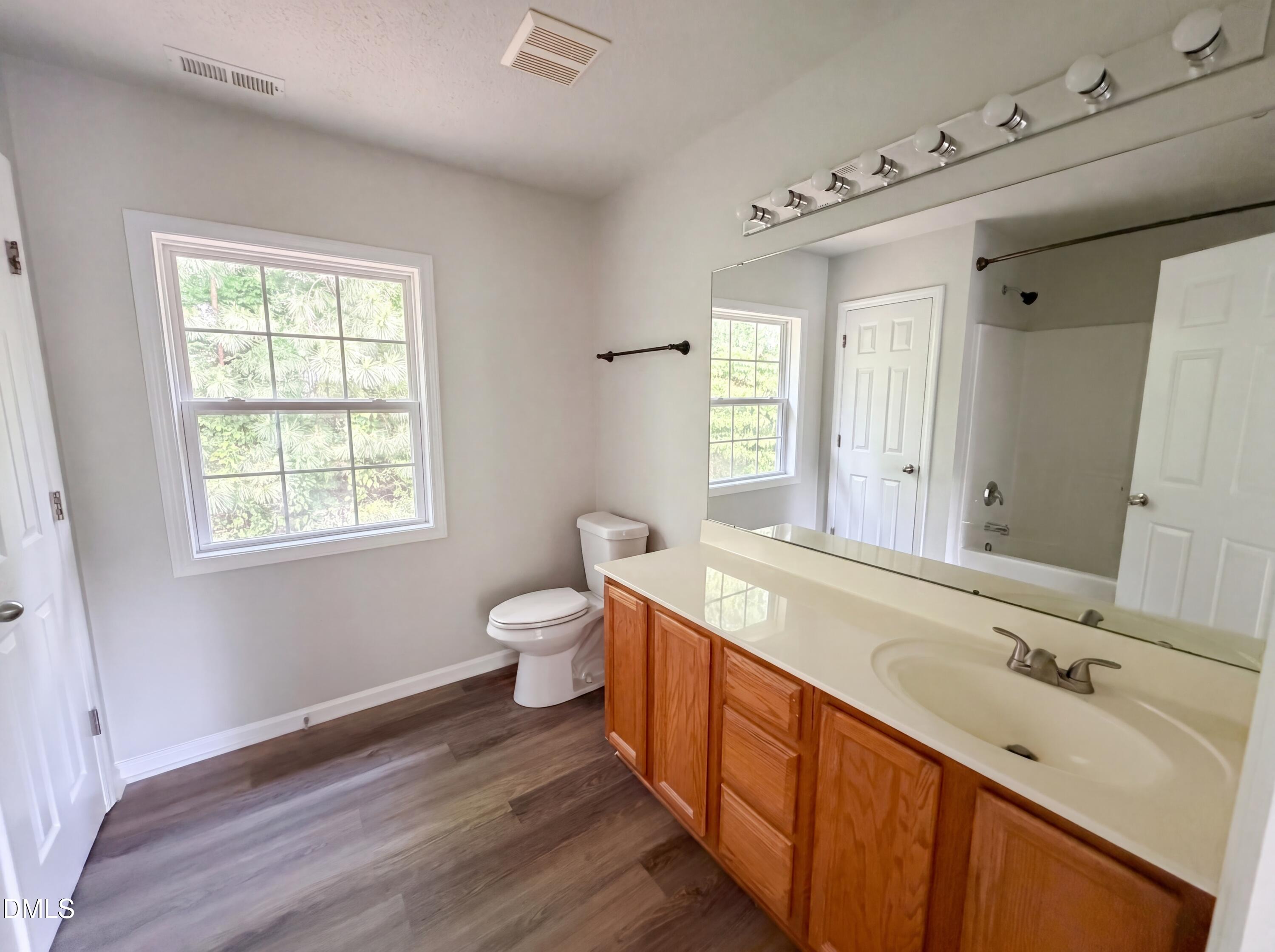 708 Woodgreen Drive Property Photo 8