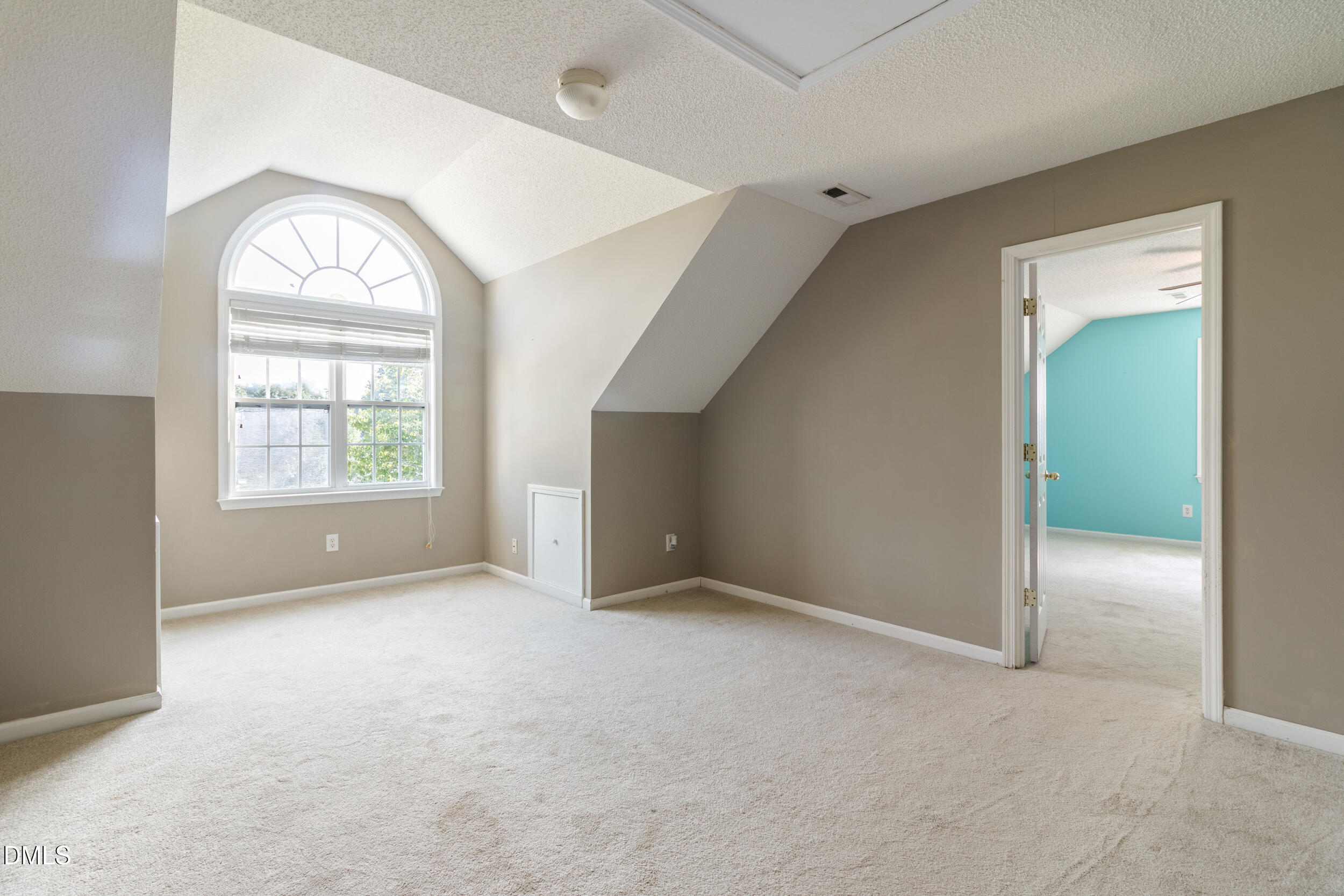 80 Raven Hill Court Property Photo 14