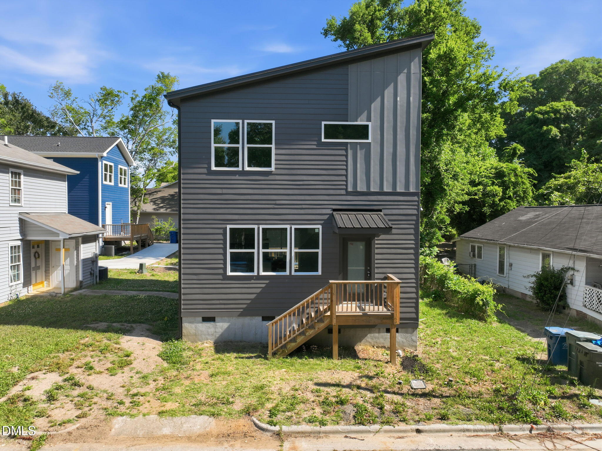 1012 Proctor Street Property Photo 1