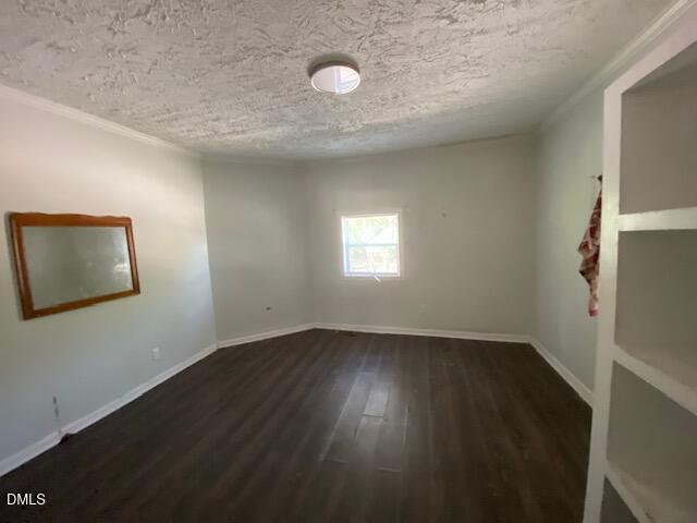 900 Viola Street E Property Photo 18