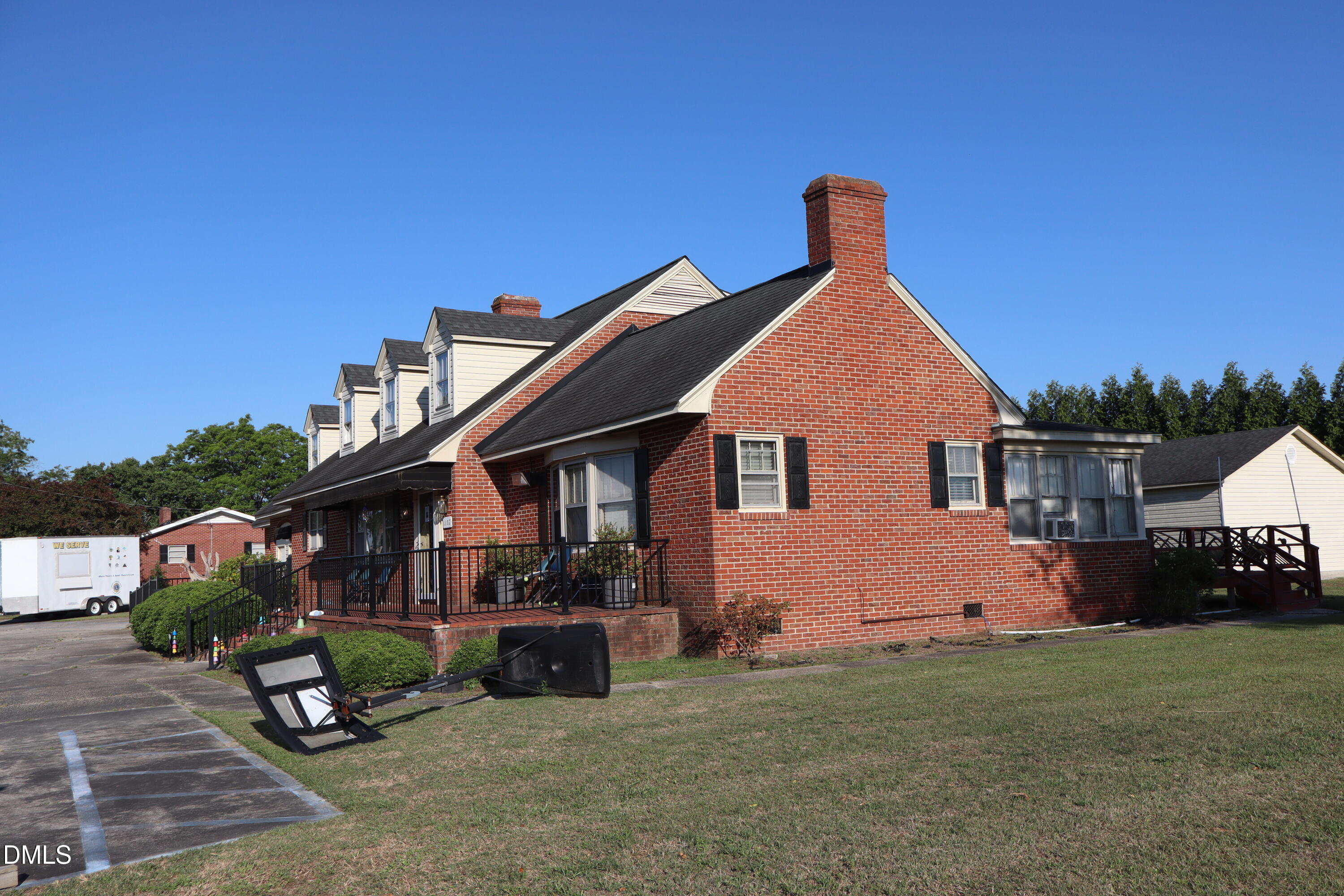 1107 Erwin Road Property Photo 2
