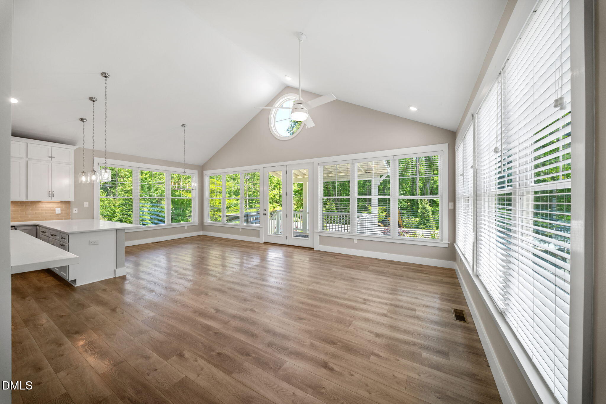 1917 Milan Street Property Photo 3