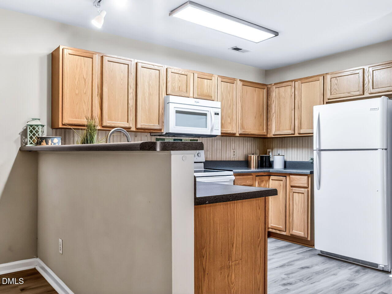 3000 Trailwood Pines Lane 103 Property Photo 14