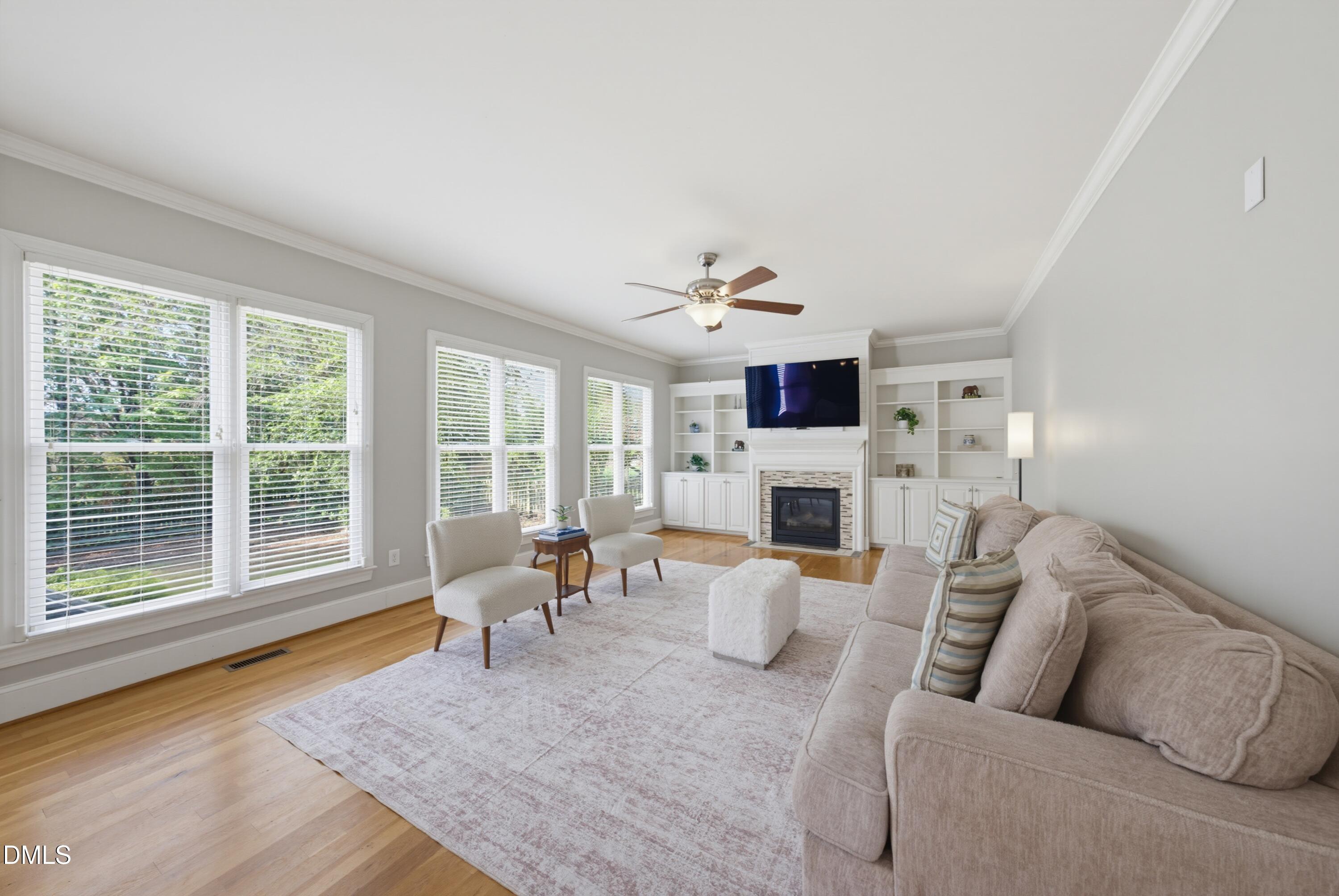 912 Sweet Olive Court Property Photo 3