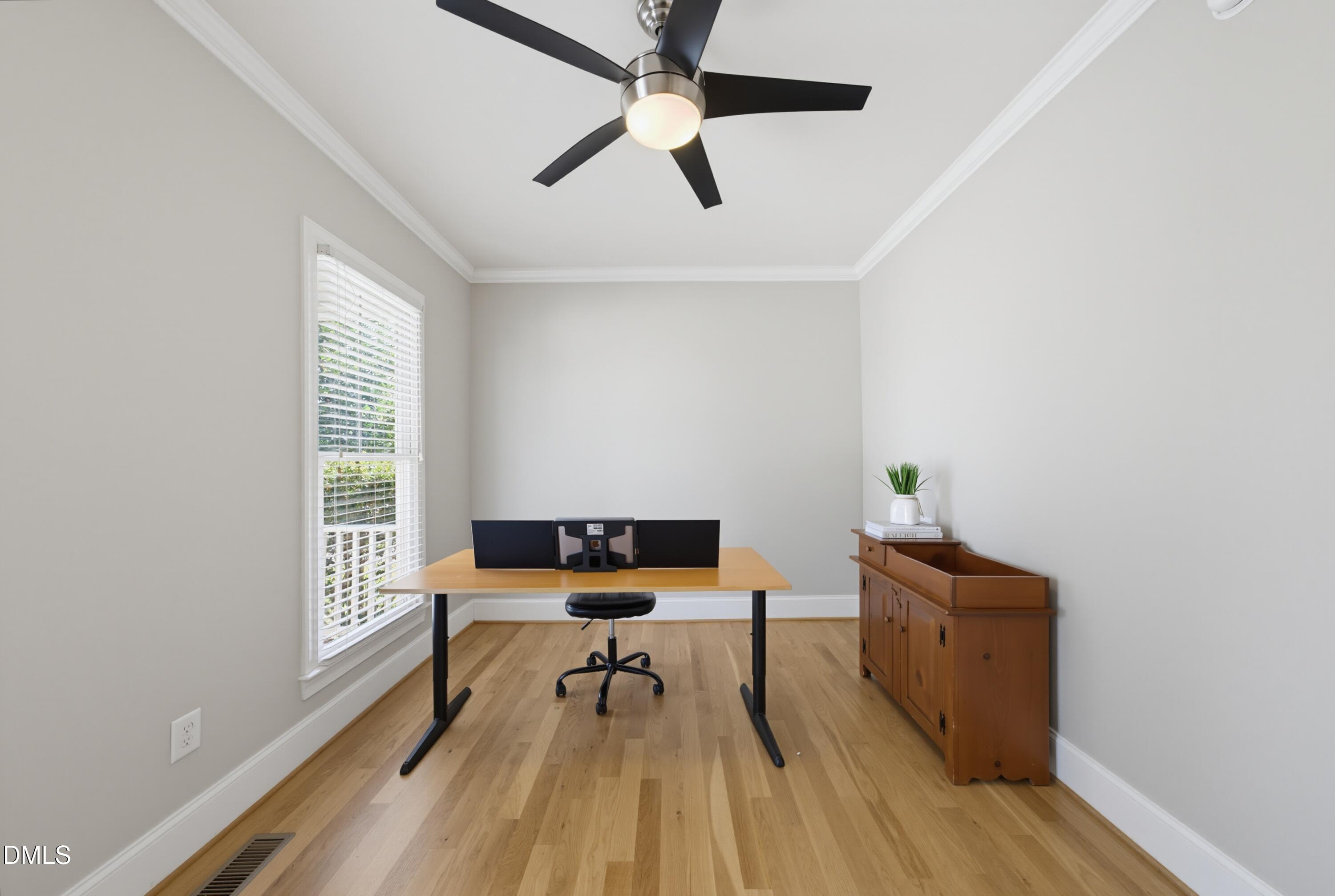 912 Sweet Olive Court Property Photo 17