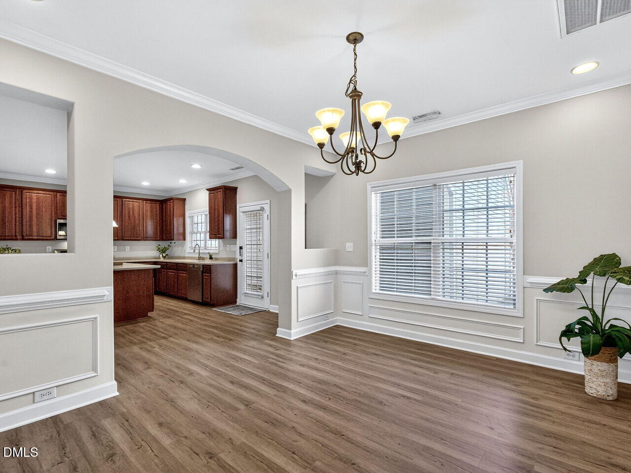 746 Keystone Park Drive Property Photo 12