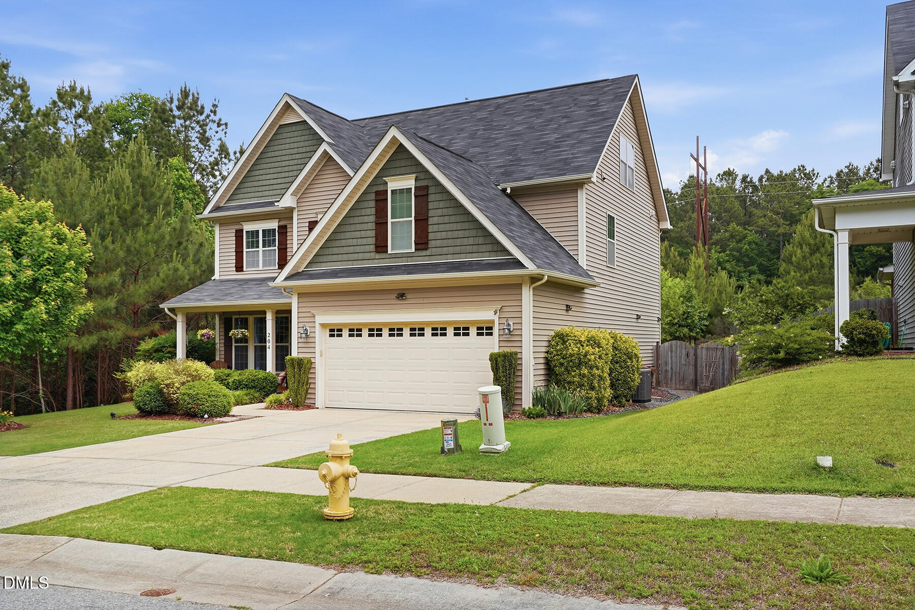 204 Sweet Violet Drive Property Photo 2