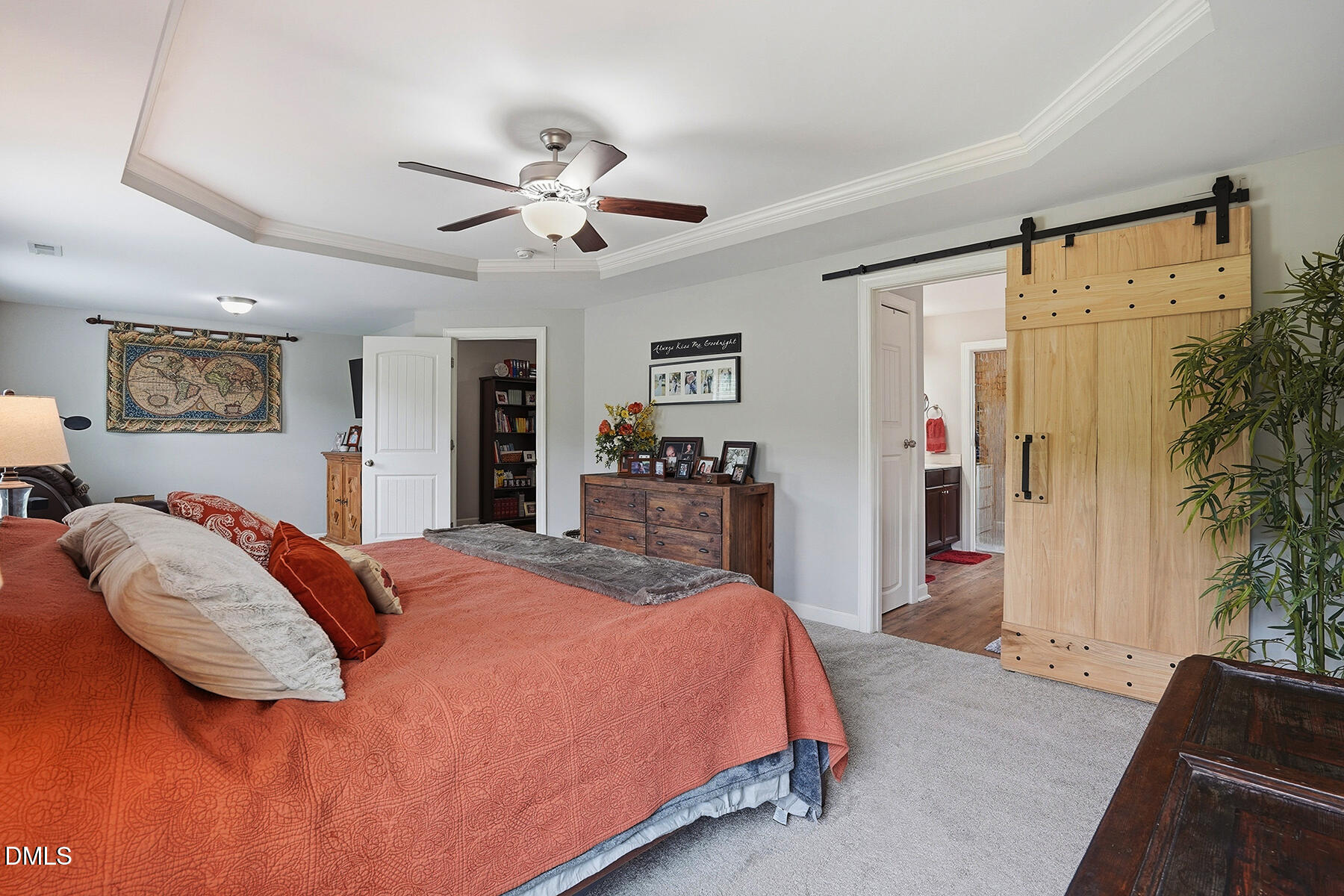 204 Sweet Violet Drive Property Photo 16