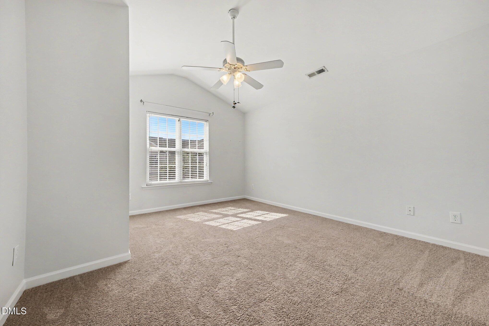 1016 Hadel Place Property Photo 16