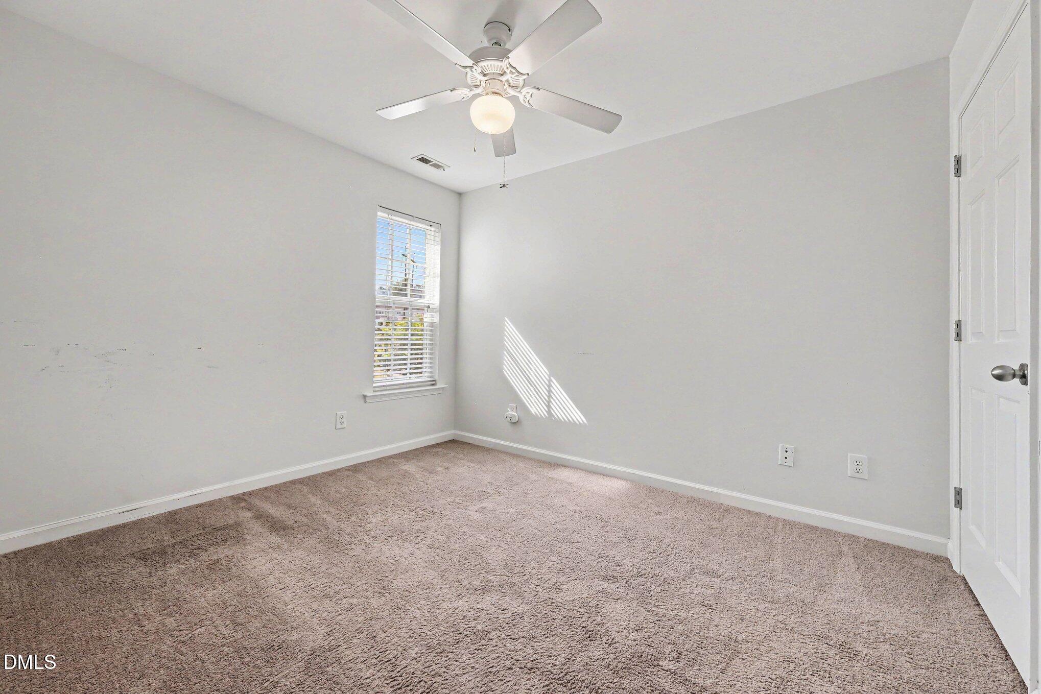 1016 Hadel Place Property Photo 18