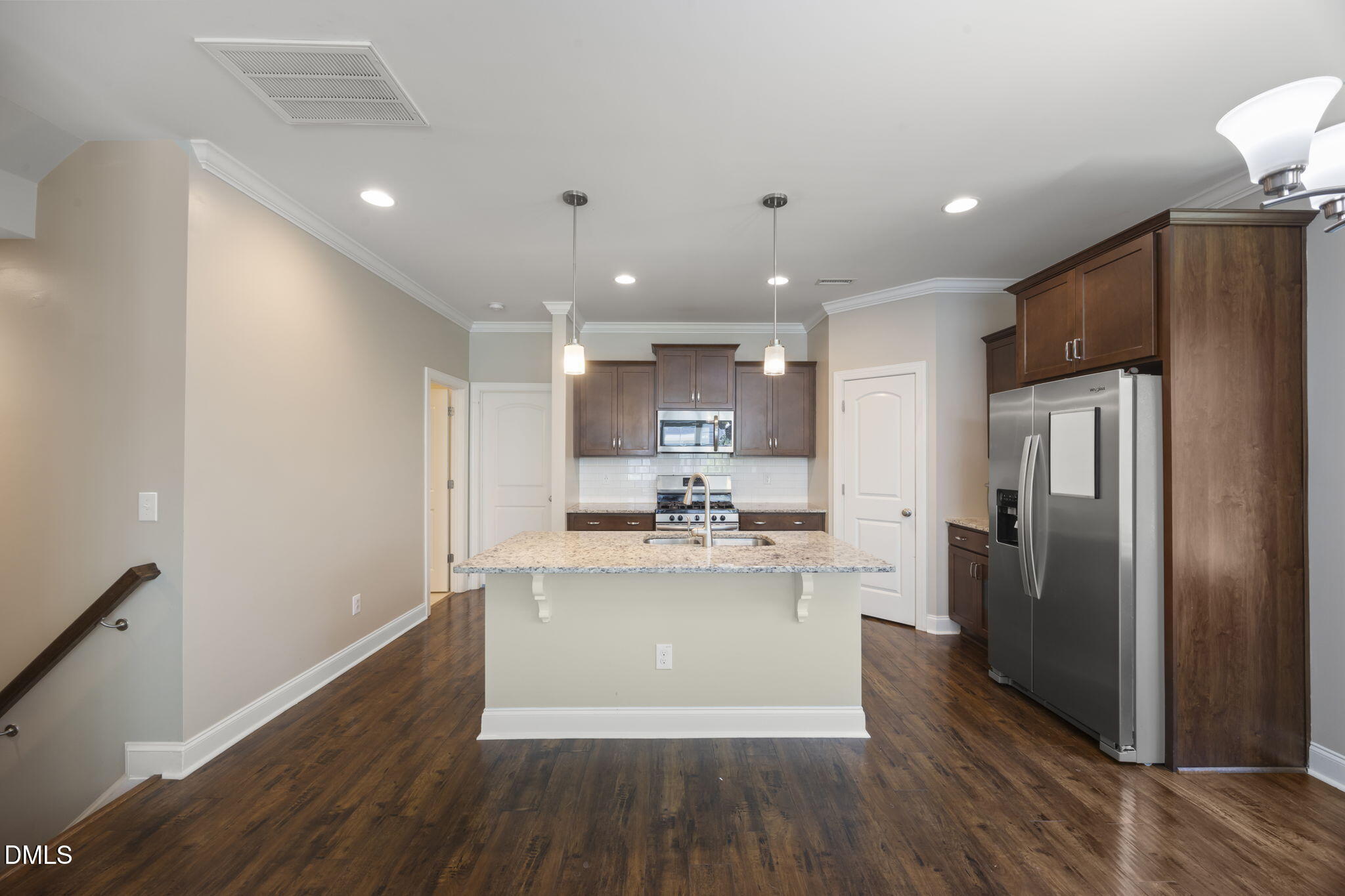 908 Laurel Gate Drive Property Photo 12