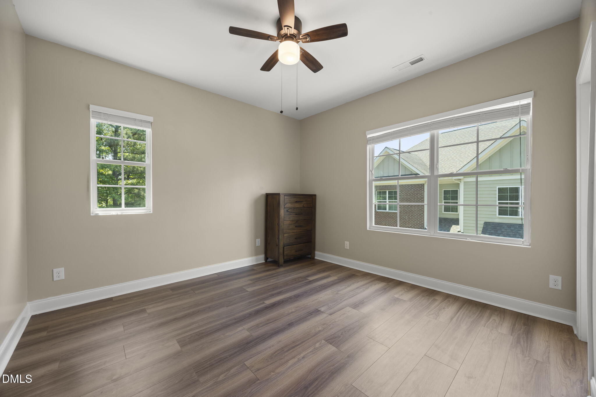 908 Laurel Gate Drive Property Photo 23