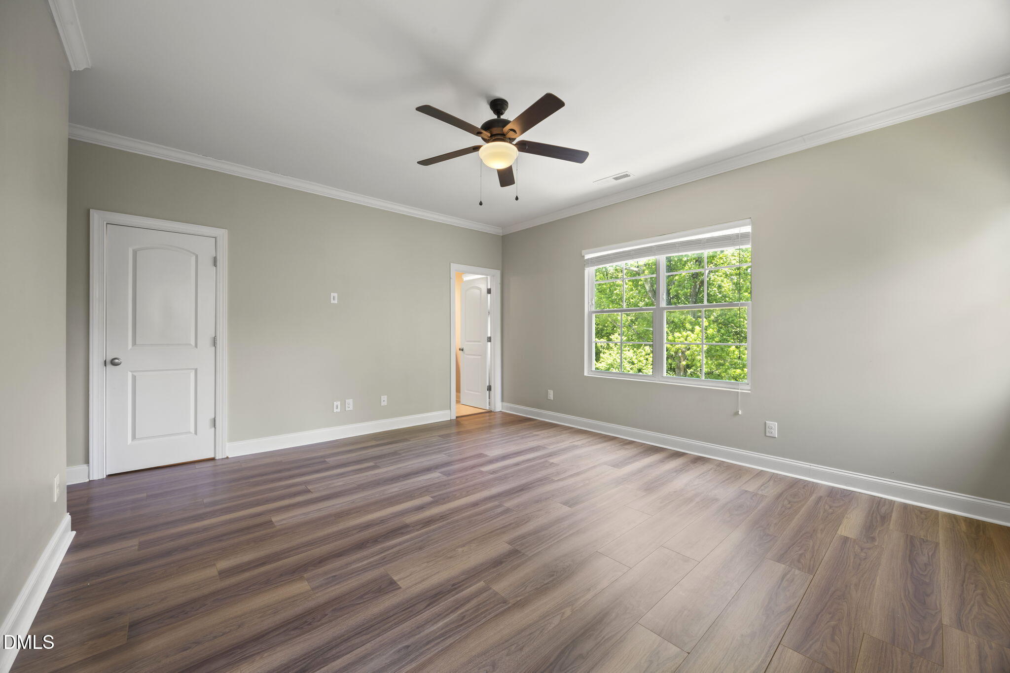 908 Laurel Gate Drive Property Photo 29