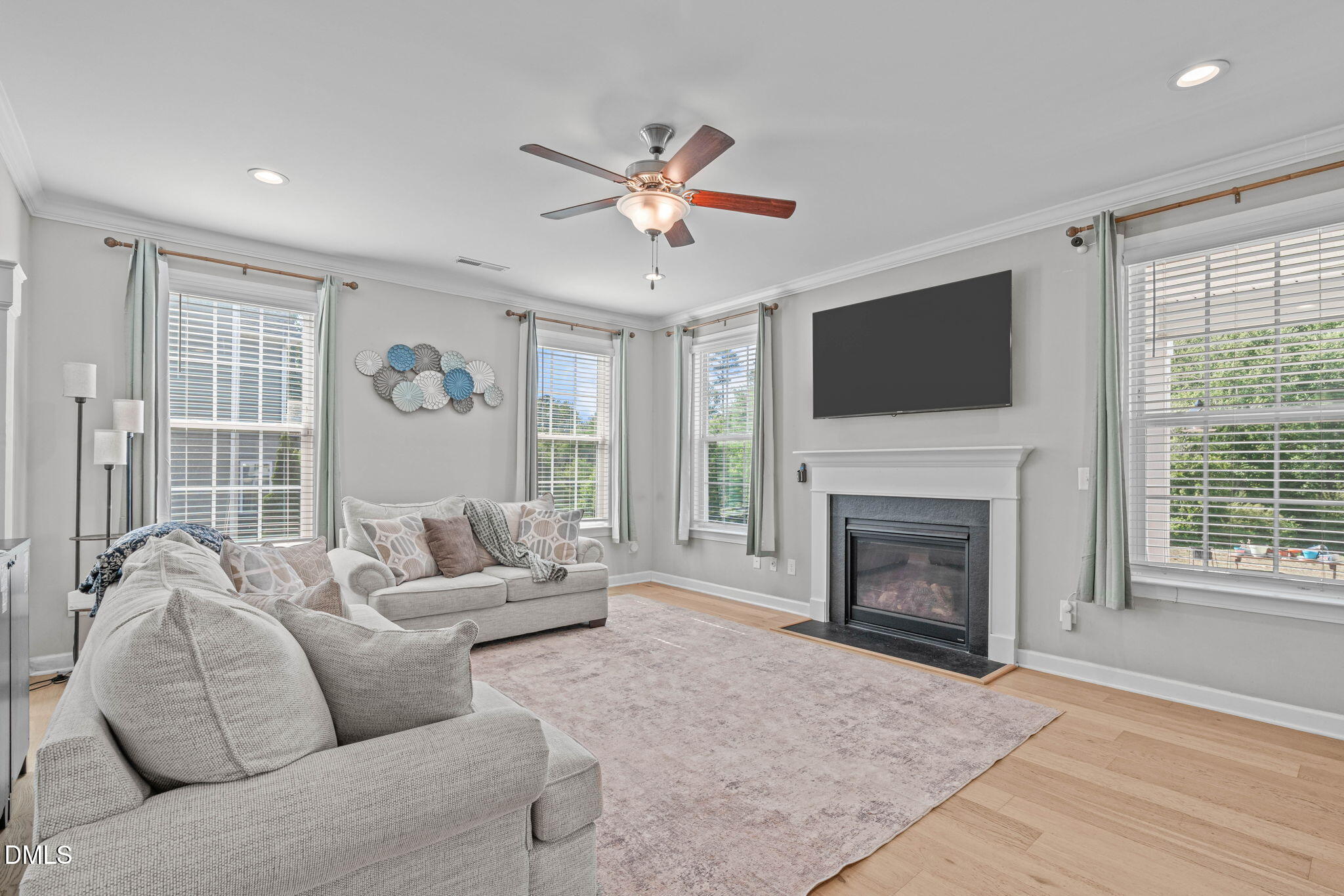 4605 Stony Falls Way Property Photo 8