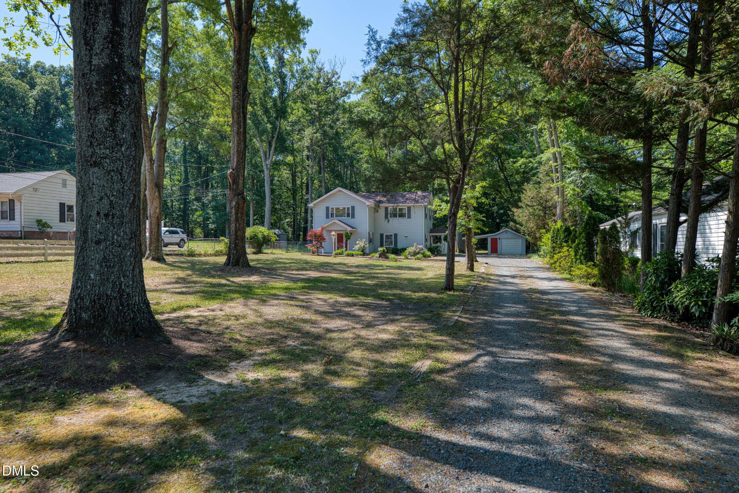 2503 W Carver Street Property Photo 6