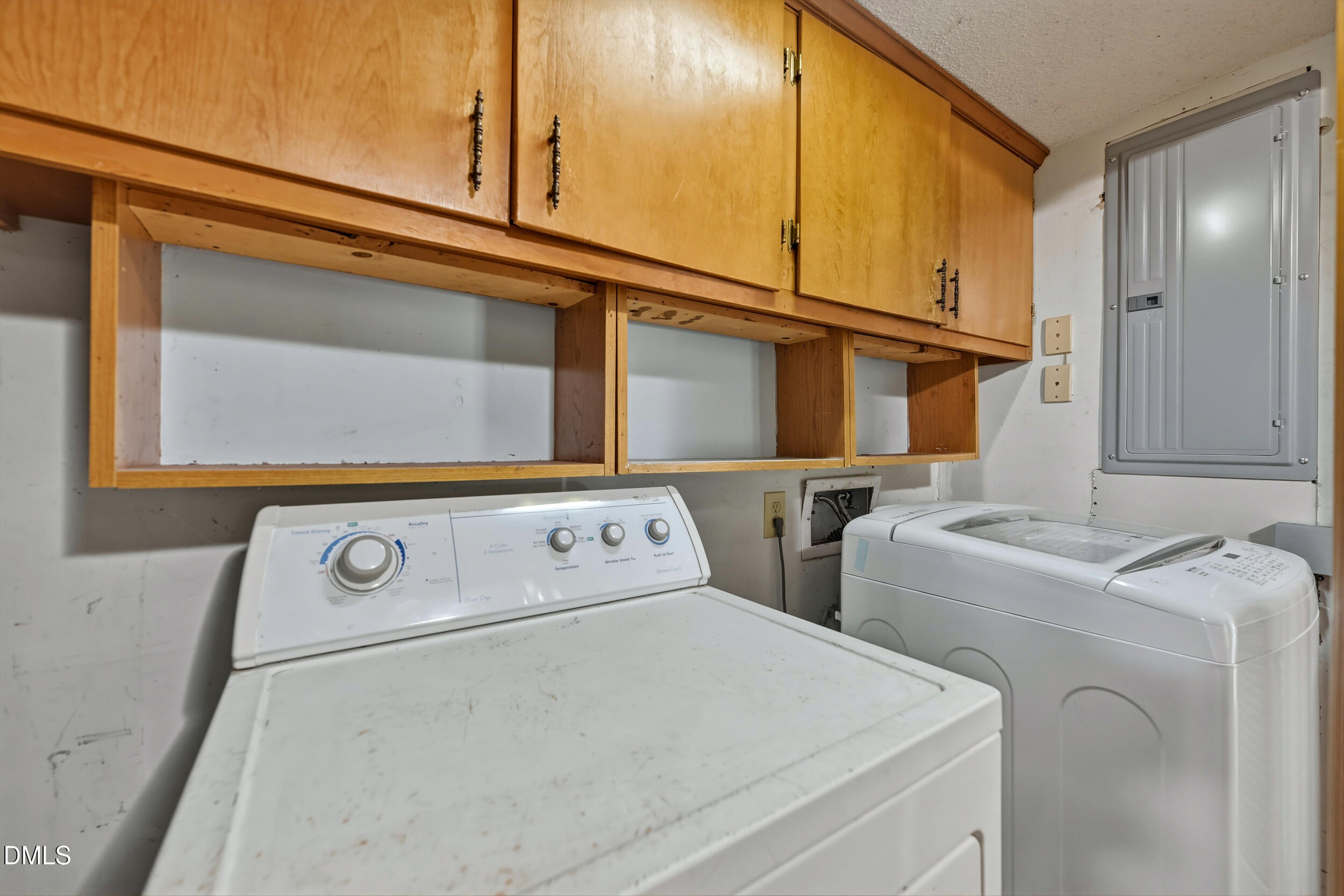 2503 W Carver Street Property Photo 17