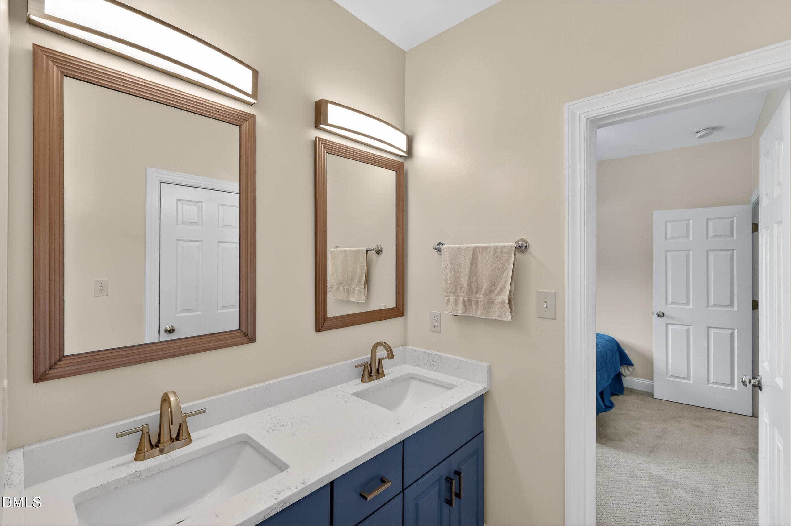 1620 Heritage Club Avenue Property Photo 26