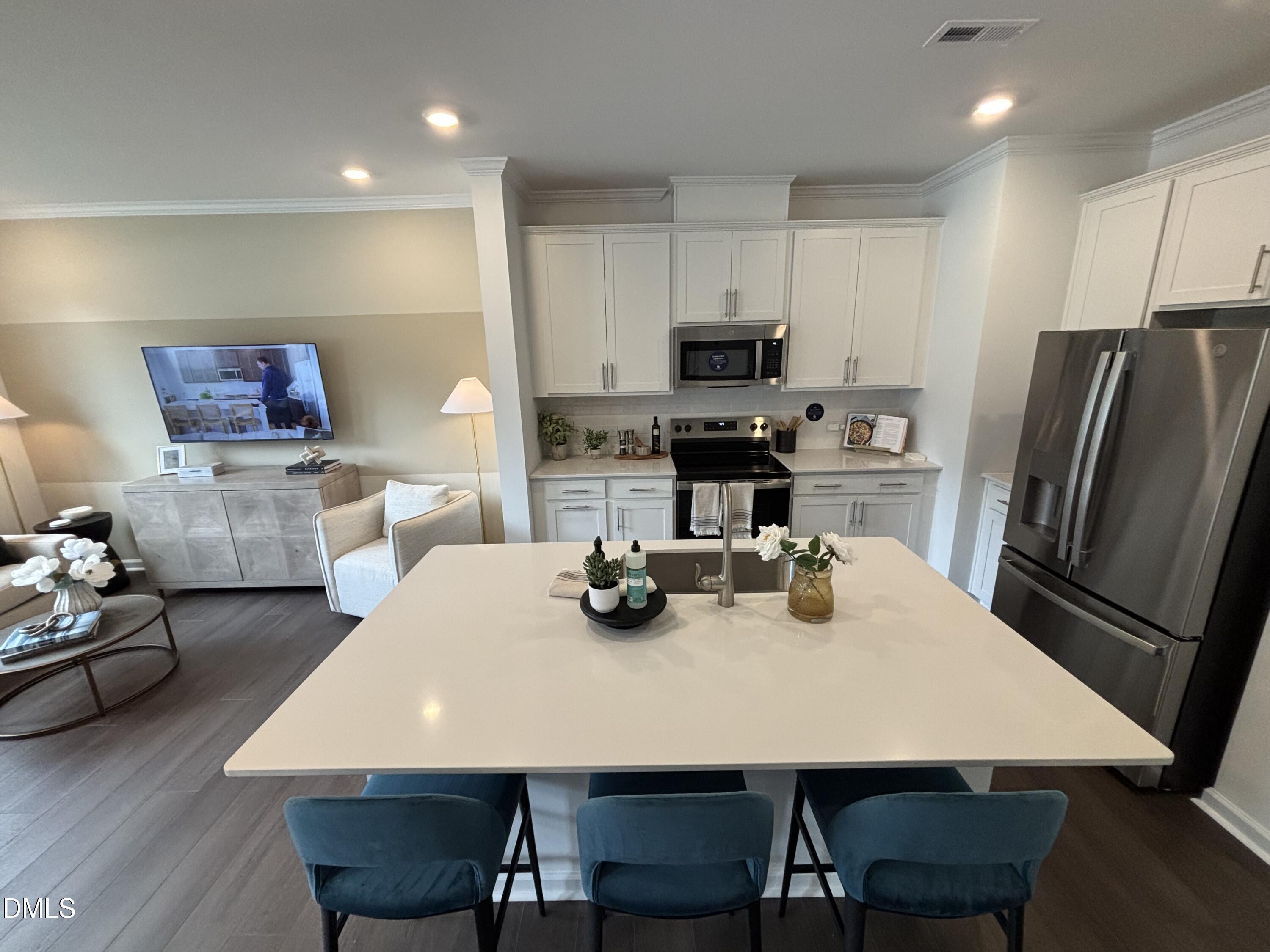204 Blossom Field Way Property Photo 13