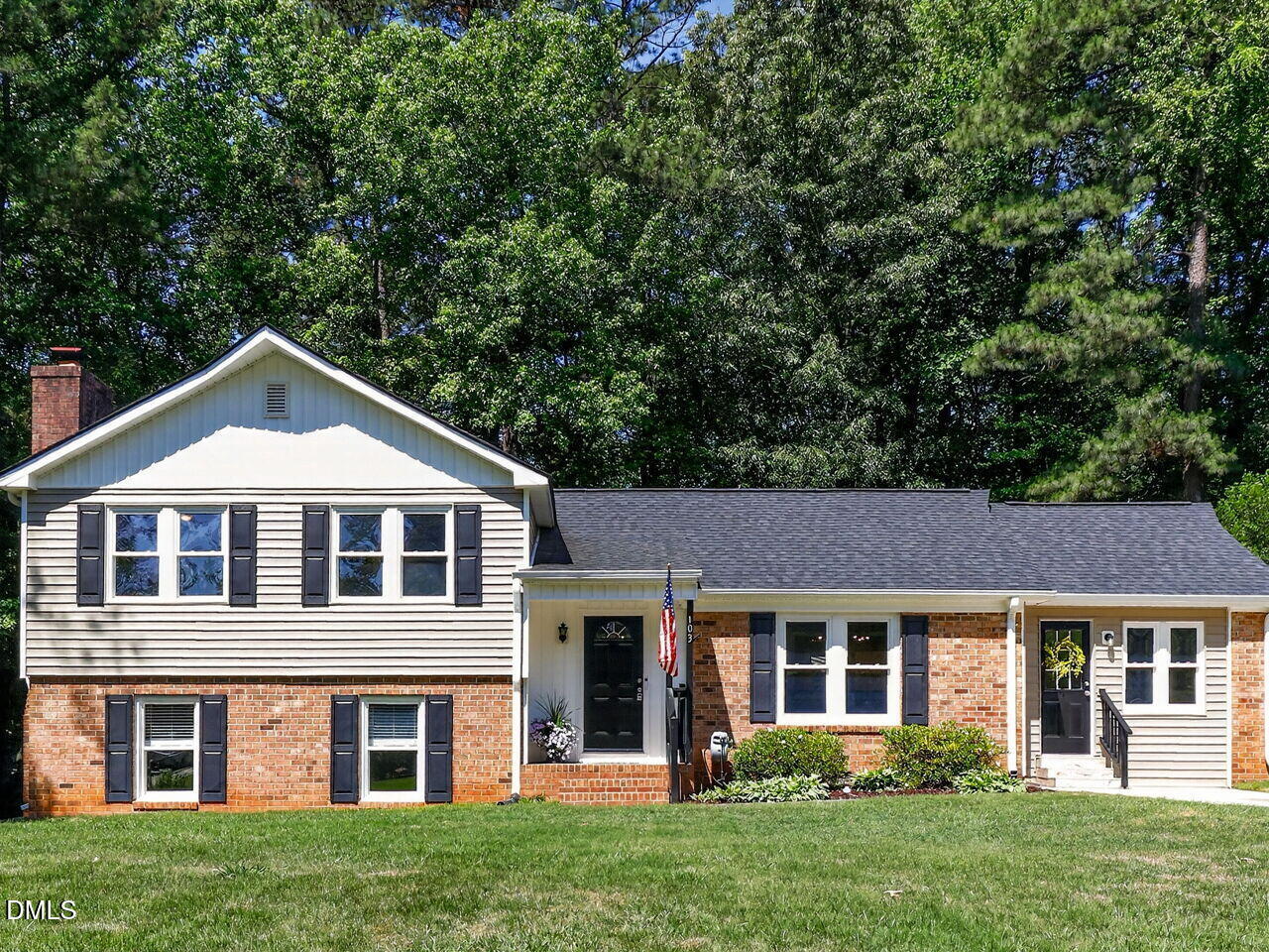 103 Upton Court Property Photo 1