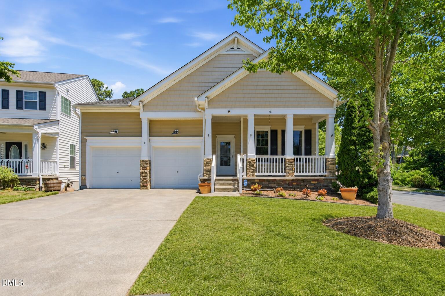 2 Alyea Court Property Photo 1