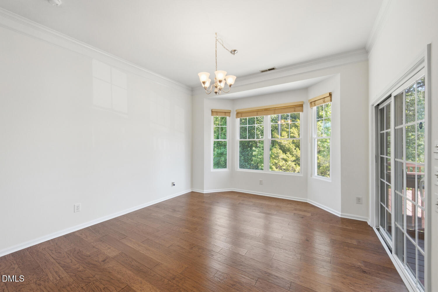 2 Alyea Court Property Photo 10