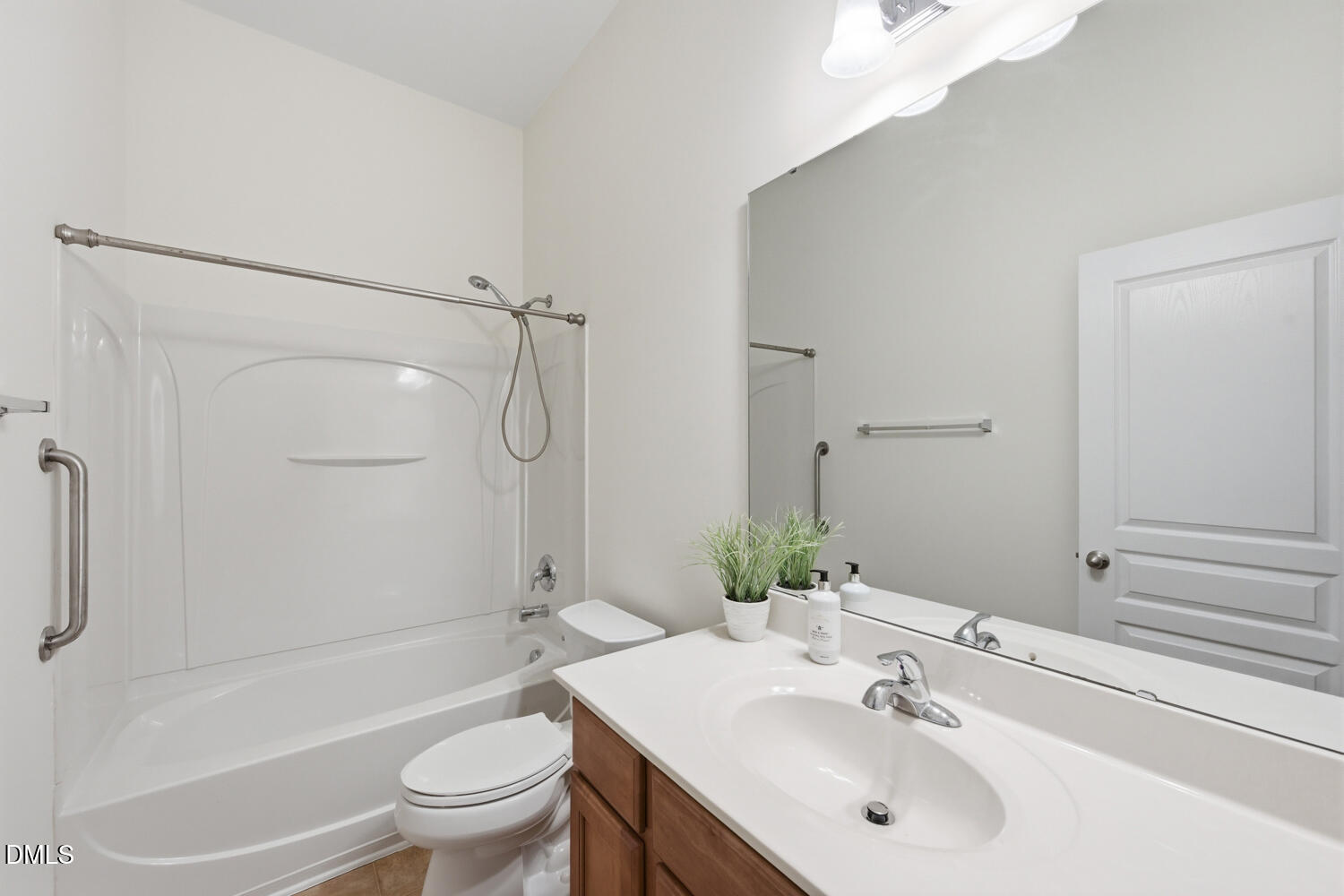 2 Alyea Court Property Photo 18