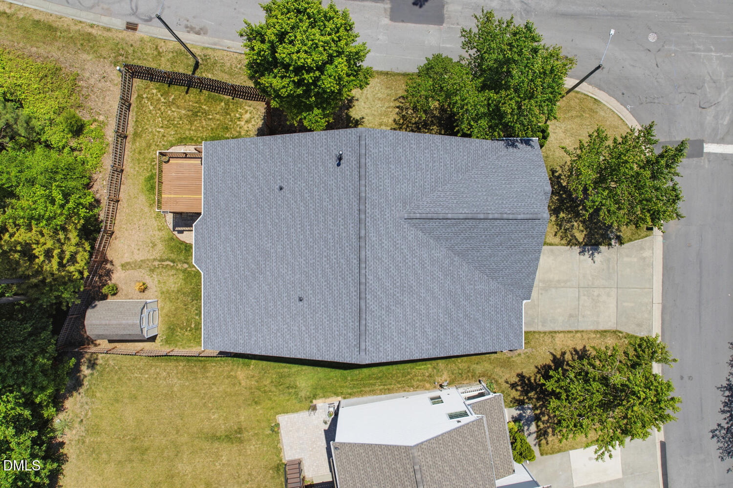 2 Alyea Court Property Photo 32
