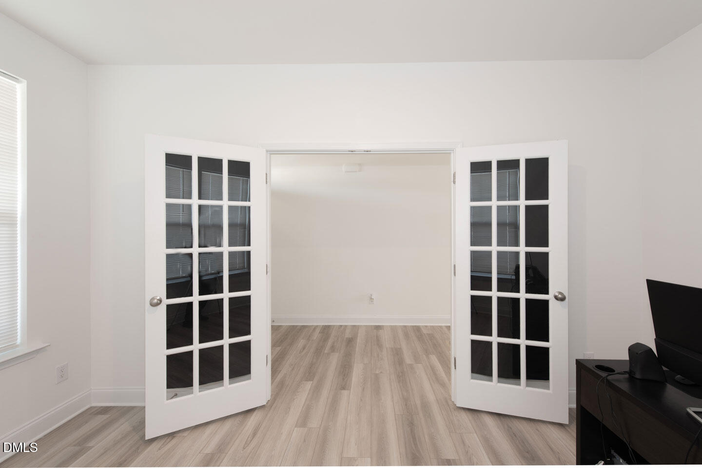 900 Channel Drop Loop Property Photo 6