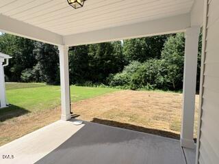 521 Crescent Wood Trail 013 Property Photo 28