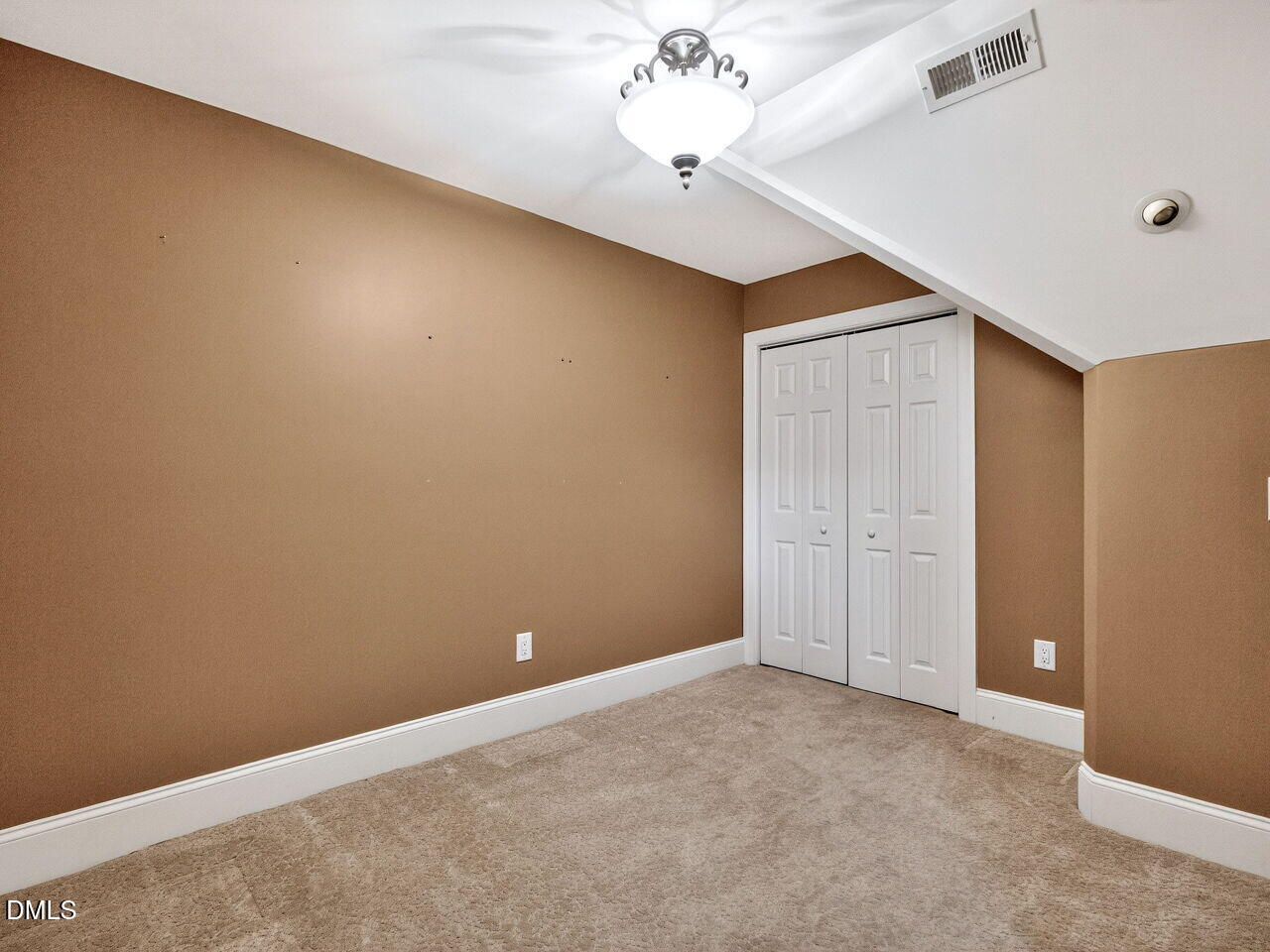 139 Lake Point Drive Property Photo 39