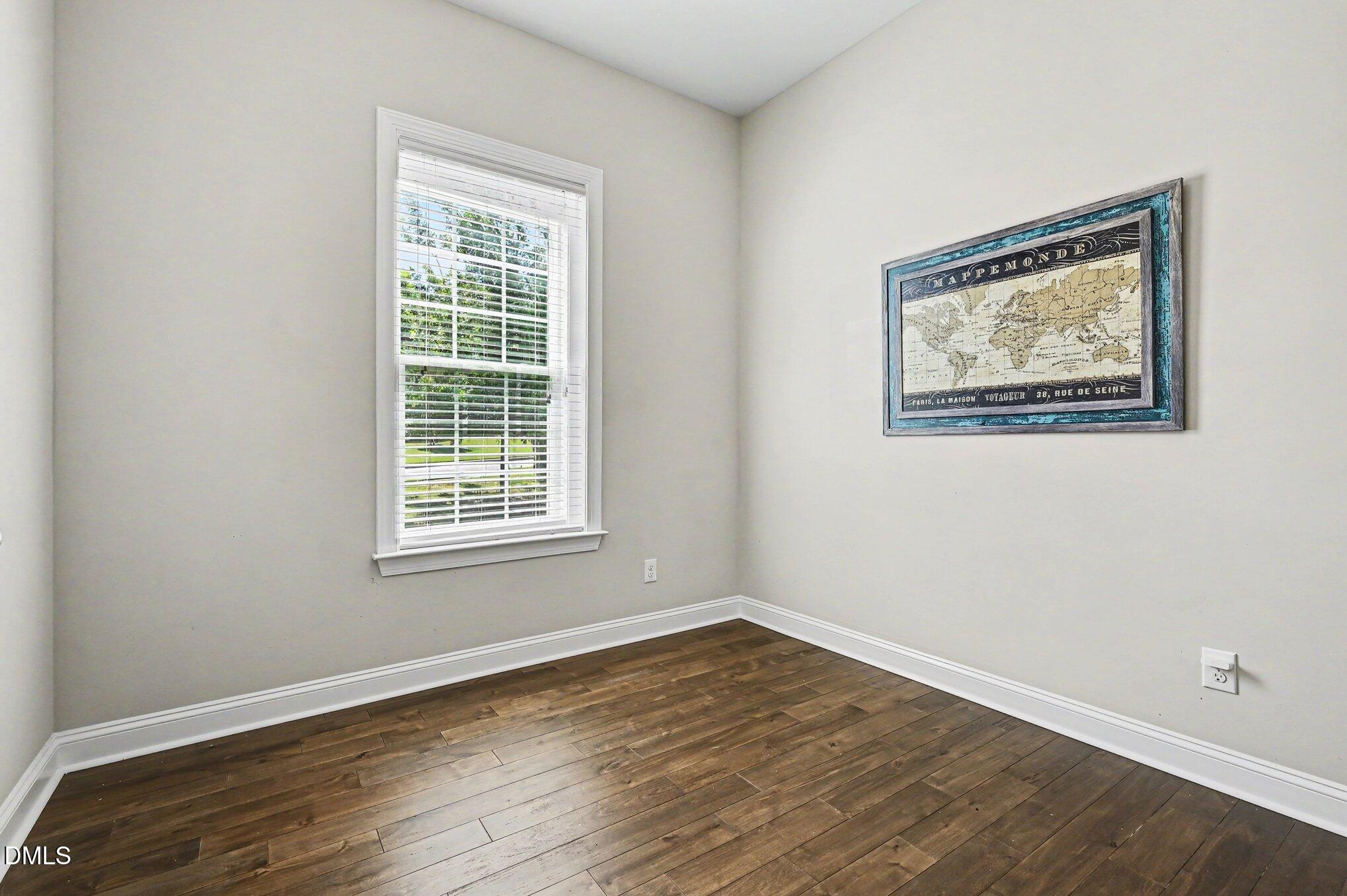 724 Peninsula Forest Place Property Photo 15