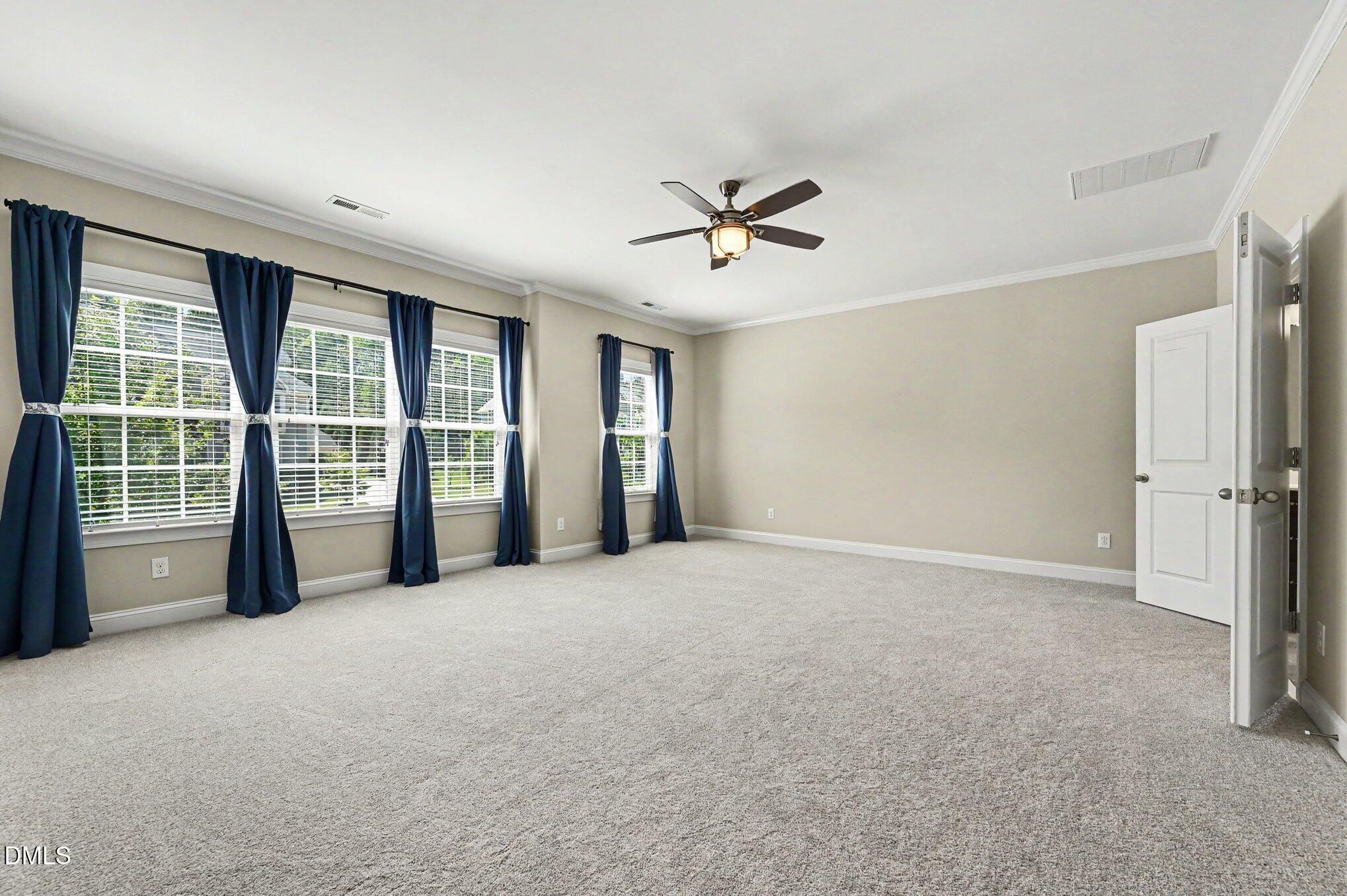 724 Peninsula Forest Place Property Photo 20