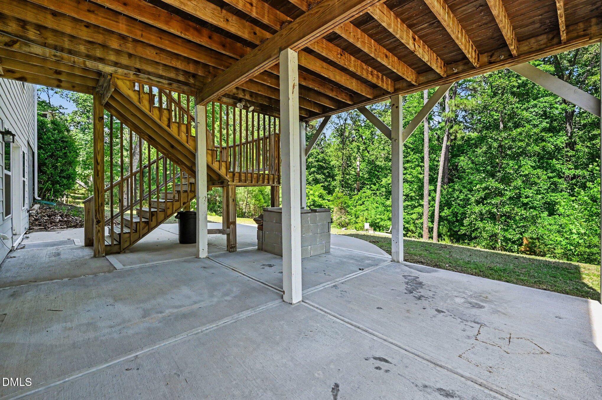 724 Peninsula Forest Place Property Photo 47