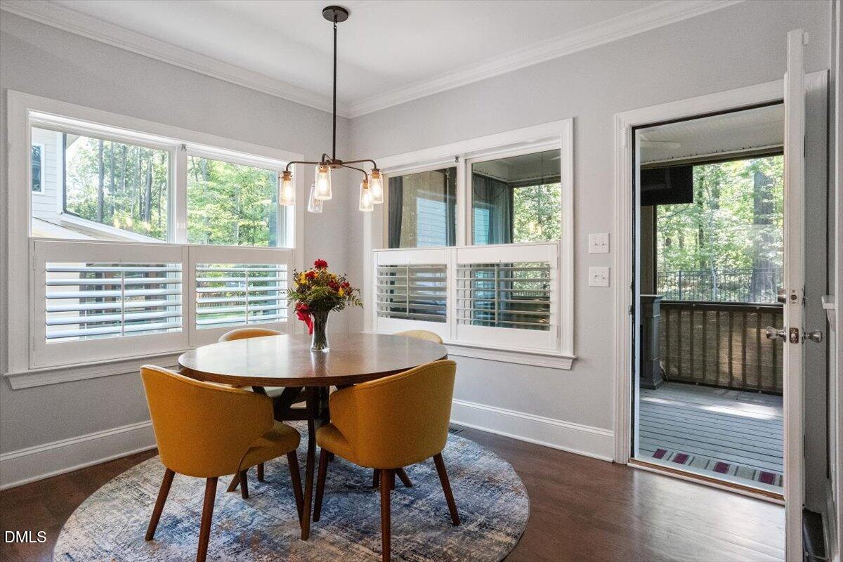10000 Major Oak Lane Property Photo 13