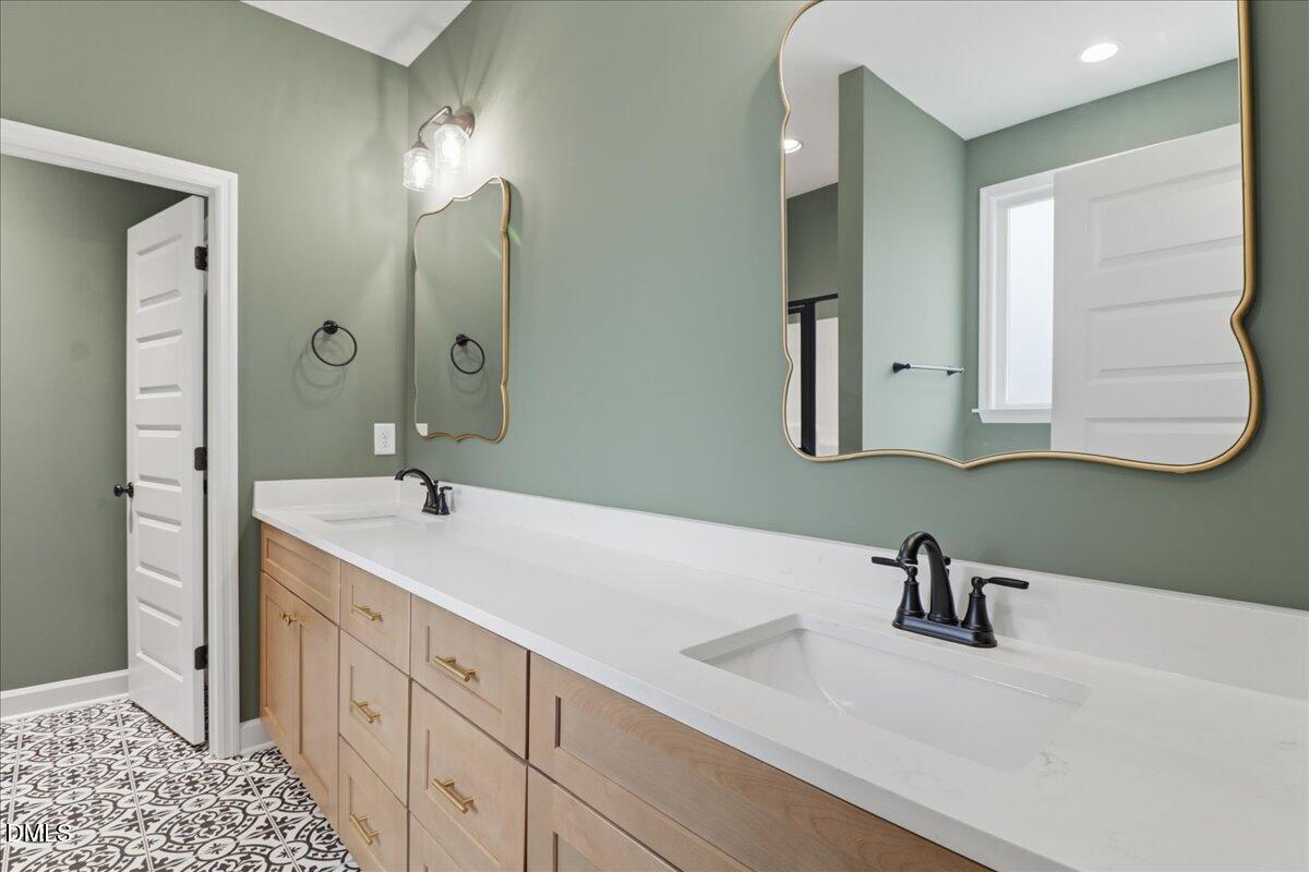 126 Mason Street Property Photo 22