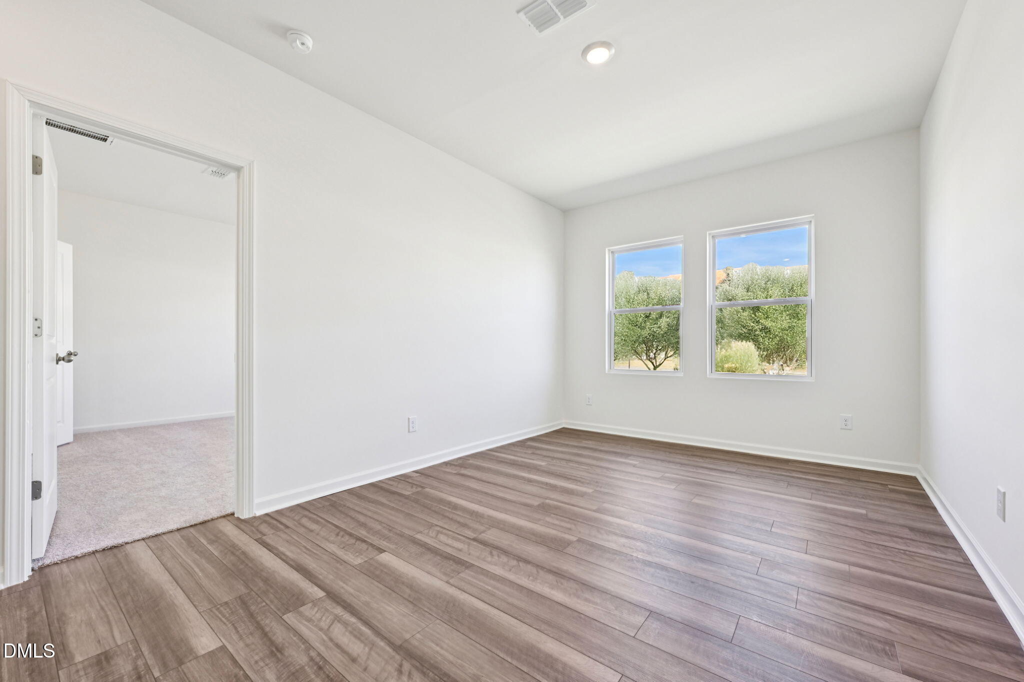3817 Paragon Place Property Photo 8