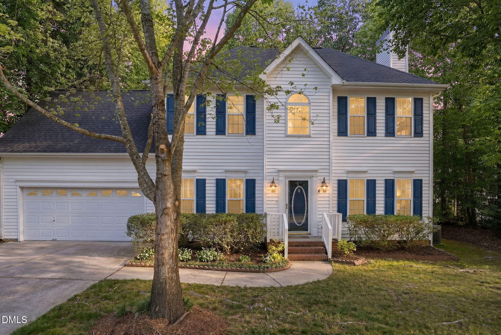 3612 Dewing Drive Property Photo 2