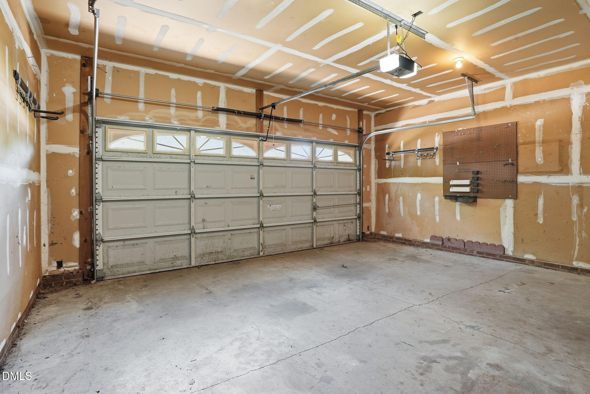 3612 Dewing Drive Property Photo 28