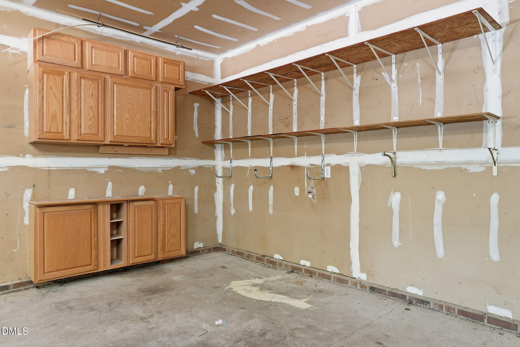 3612 Dewing Drive Property Photo 29