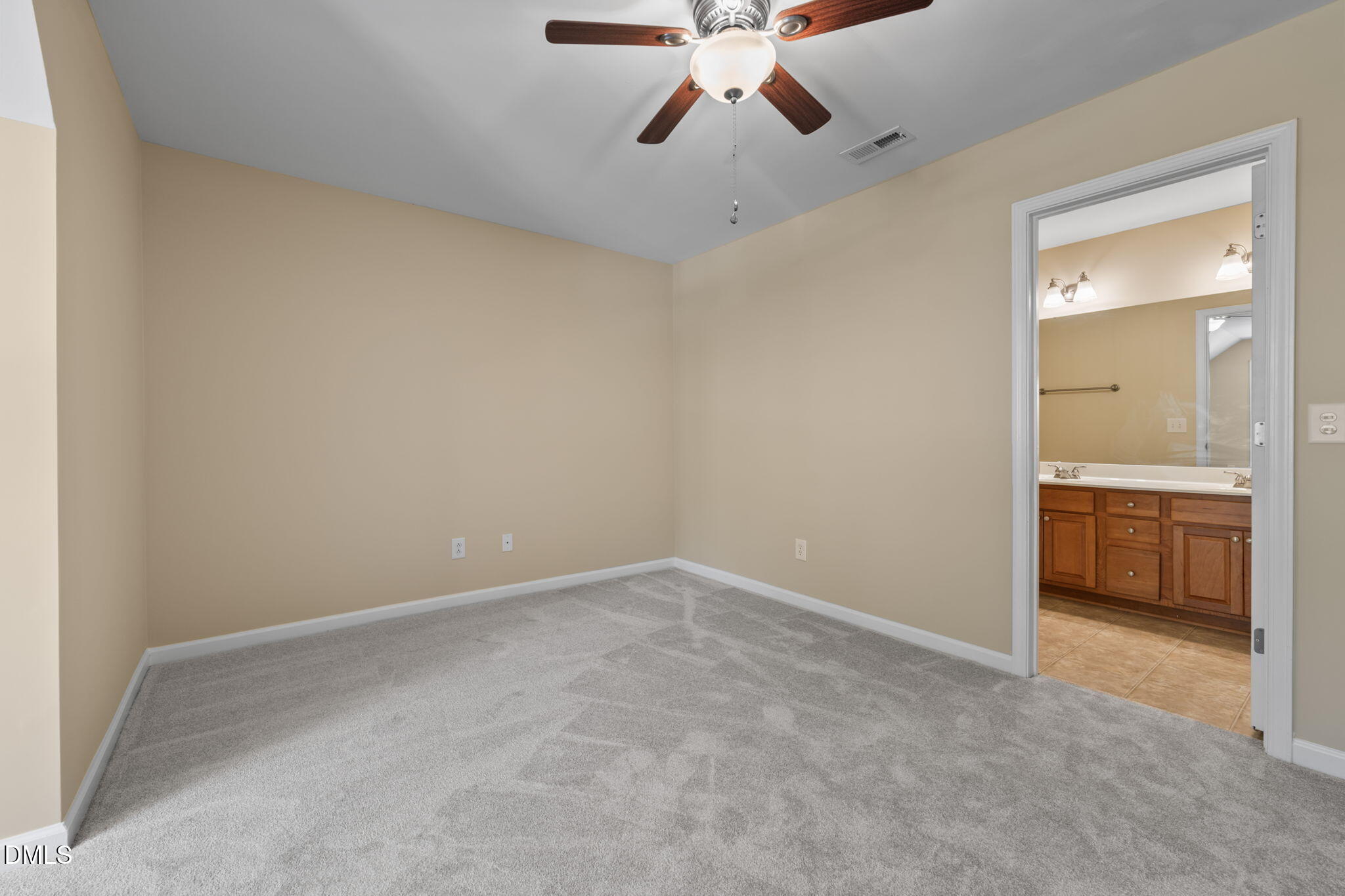 5106 Kate Denson Way Property Photo 47